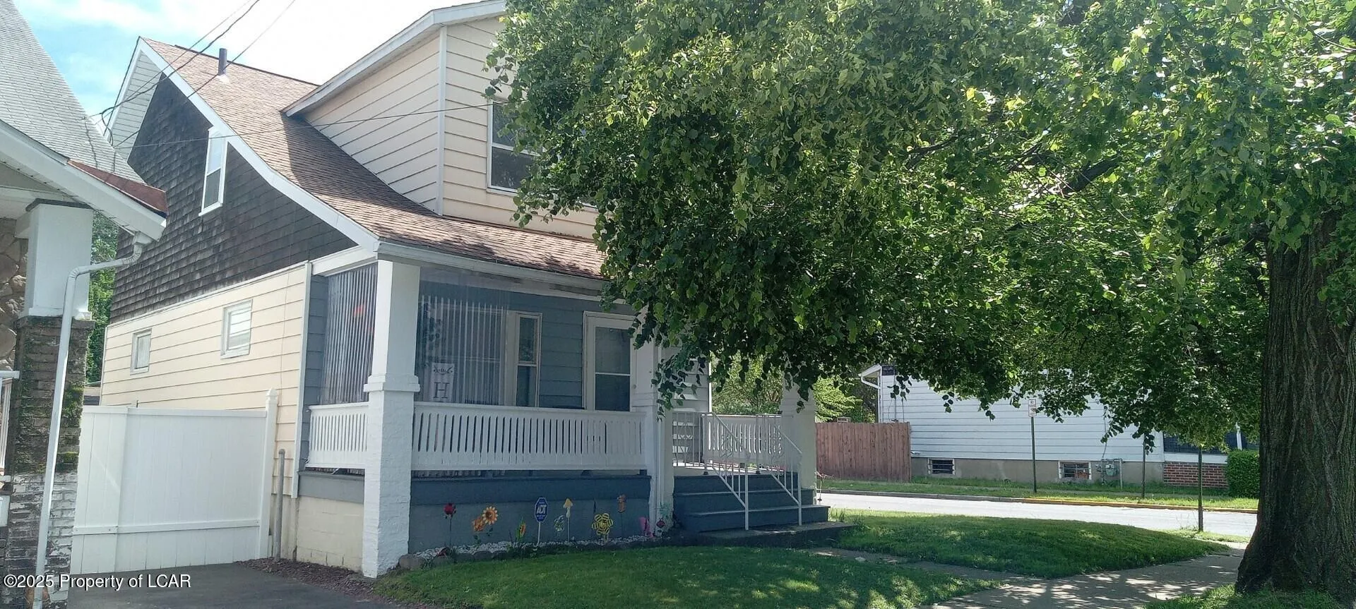 222 Old River Road, Wilkes-Barre, PA 18702, 3 Bedrooms Bedrooms, 8 Rooms Rooms,2 BathroomsBathrooms,Residential,For Sale,Old River,25-2468