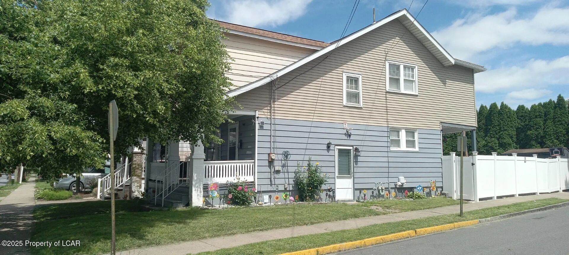 222 Old River Road, Wilkes-Barre, PA 18702, 3 Bedrooms Bedrooms, 8 Rooms Rooms,2 BathroomsBathrooms,Residential,For Sale,Old River,25-2468