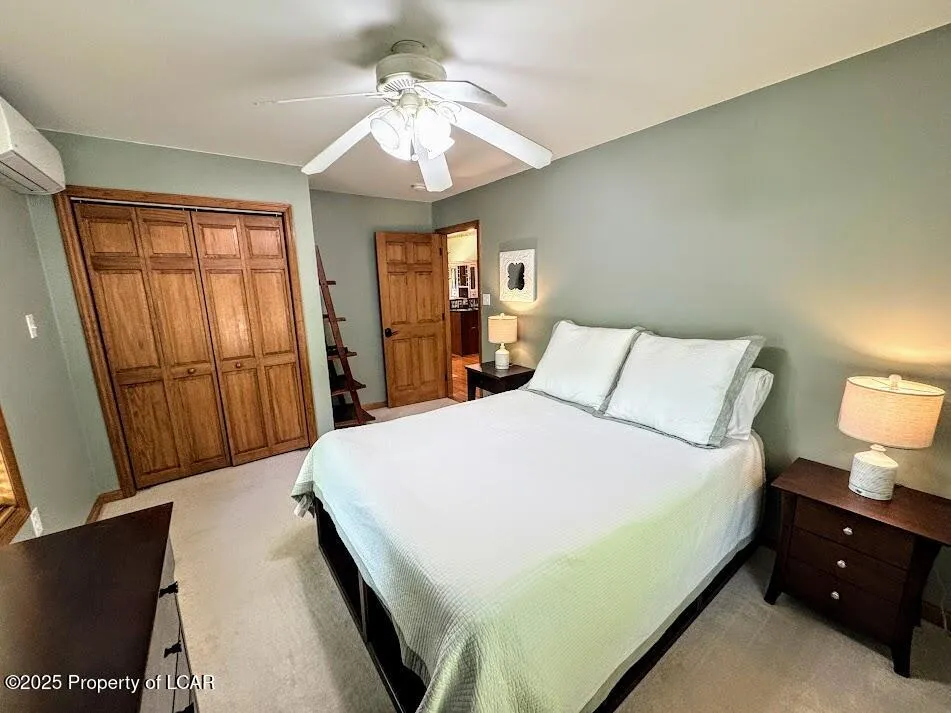 64 Algonquin Drive, Hazleton, PA 18202, 3 Bedrooms Bedrooms, 9 Rooms Rooms,3 BathroomsBathrooms,Residential,For Sale,Algonquin Drive,25-2450