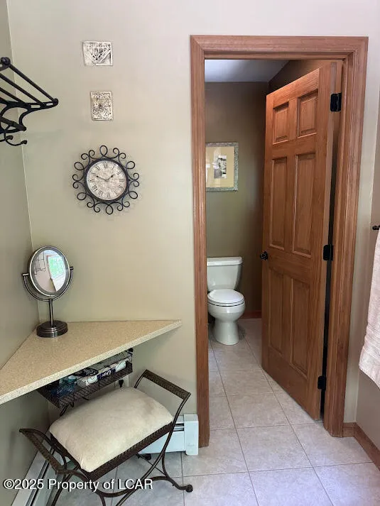 64 Algonquin Drive, Hazleton, PA 18202, 3 Bedrooms Bedrooms, 9 Rooms Rooms,3 BathroomsBathrooms,Residential,For Sale,Algonquin Drive,25-2450