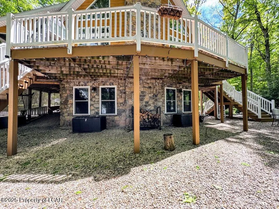 64 Algonquin Drive, Hazleton, PA 18202, 3 Bedrooms Bedrooms, 9 Rooms Rooms,3 BathroomsBathrooms,Residential,For Sale,Algonquin Drive,25-2450