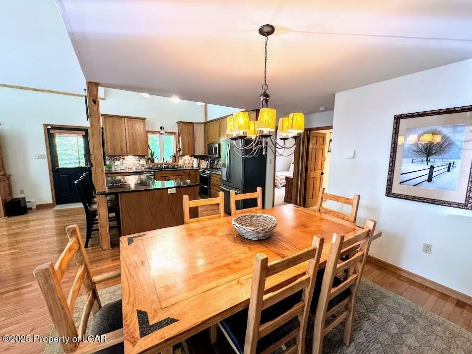 64 Algonquin Drive, Hazleton, PA 18202, 3 Bedrooms Bedrooms, 9 Rooms Rooms,3 BathroomsBathrooms,Residential,For Sale,Algonquin Drive,25-2450
