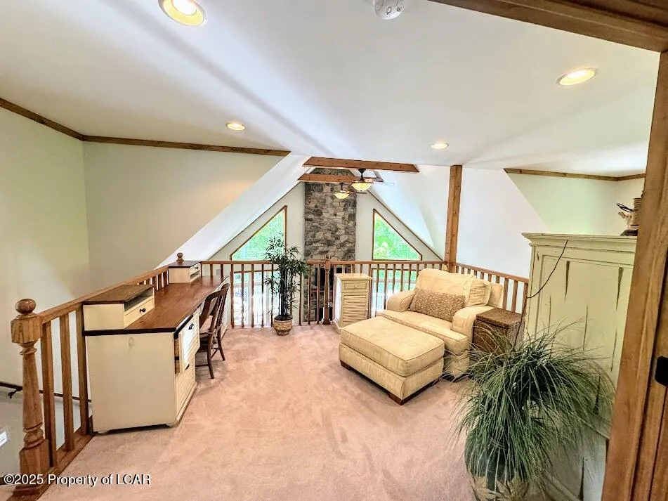 64 Algonquin Drive, Hazleton, PA 18202, 3 Bedrooms Bedrooms, 9 Rooms Rooms,3 BathroomsBathrooms,Residential,For Sale,Algonquin Drive,25-2450