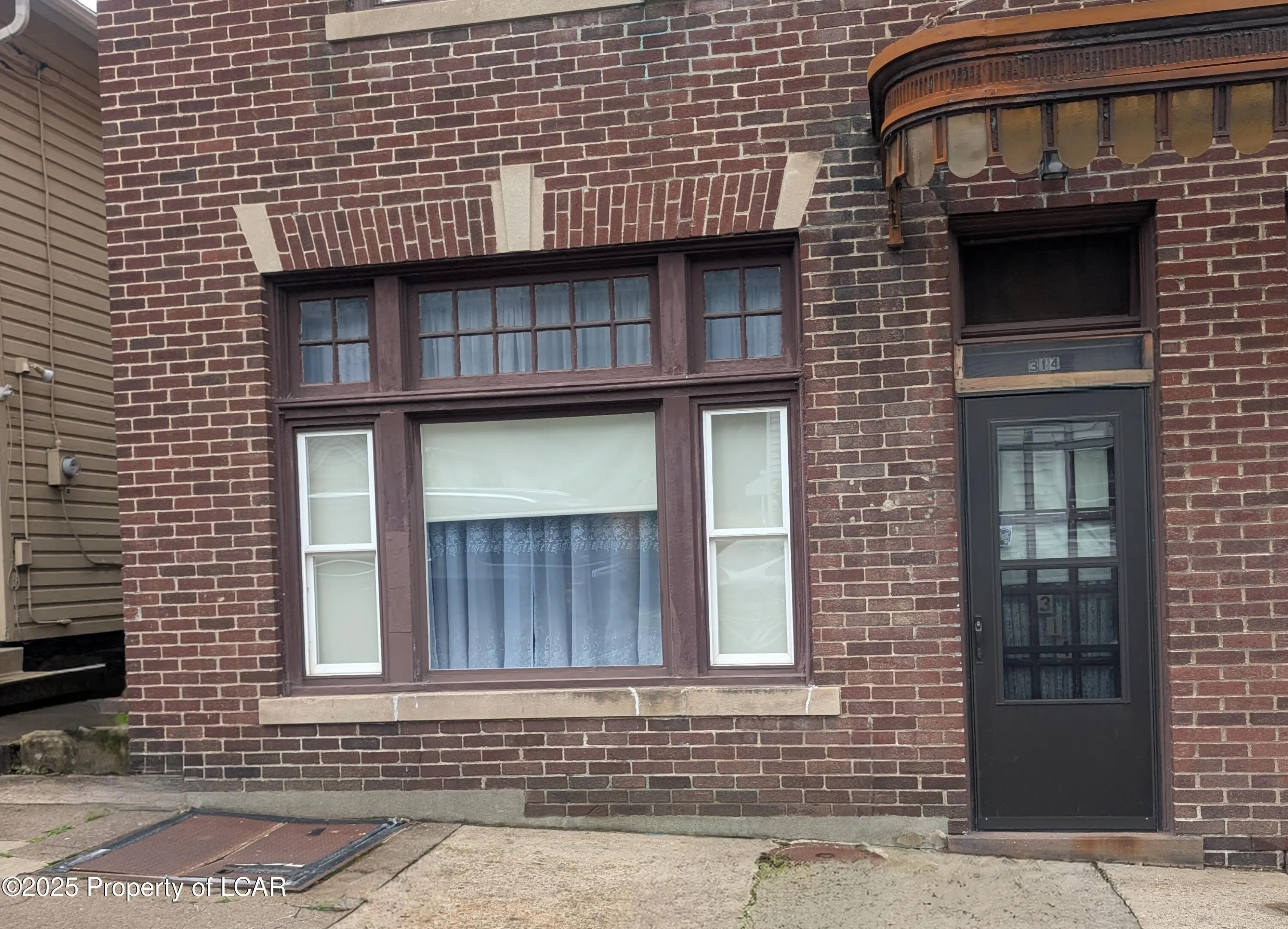 314 S Prospect Street, Nanticoke, PA 18634, 1 Bedroom Bedrooms, 3 Rooms Rooms,1 BathroomBathrooms,Residential Lease,For Rent,Prospect,25-2840