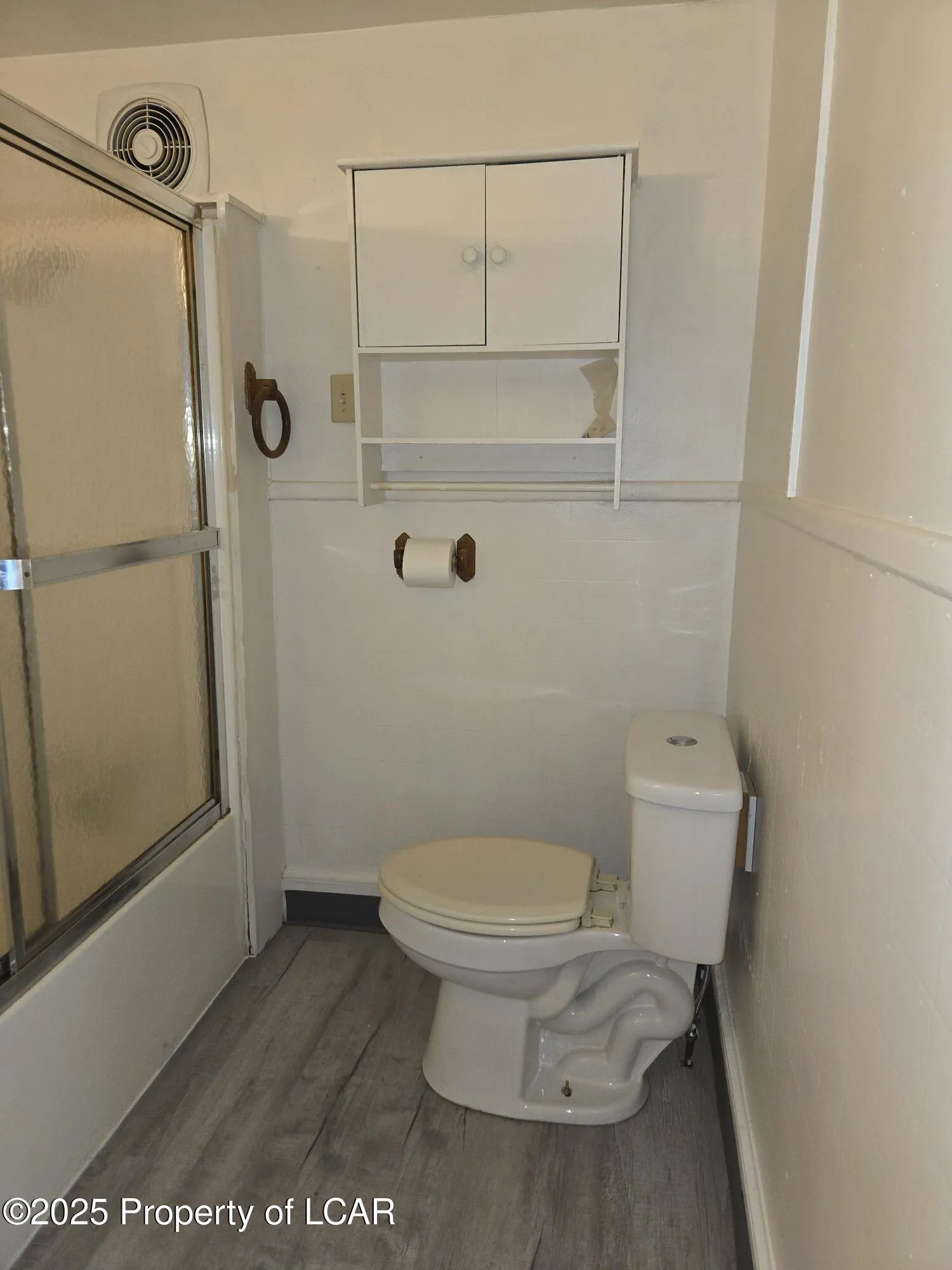 11 Ashley Street, Ashley, PA 18706, 1 Bedroom Bedrooms, 5 Rooms Rooms,1 BathroomBathrooms,Residential Lease,For Rent,Ashley,25-3216