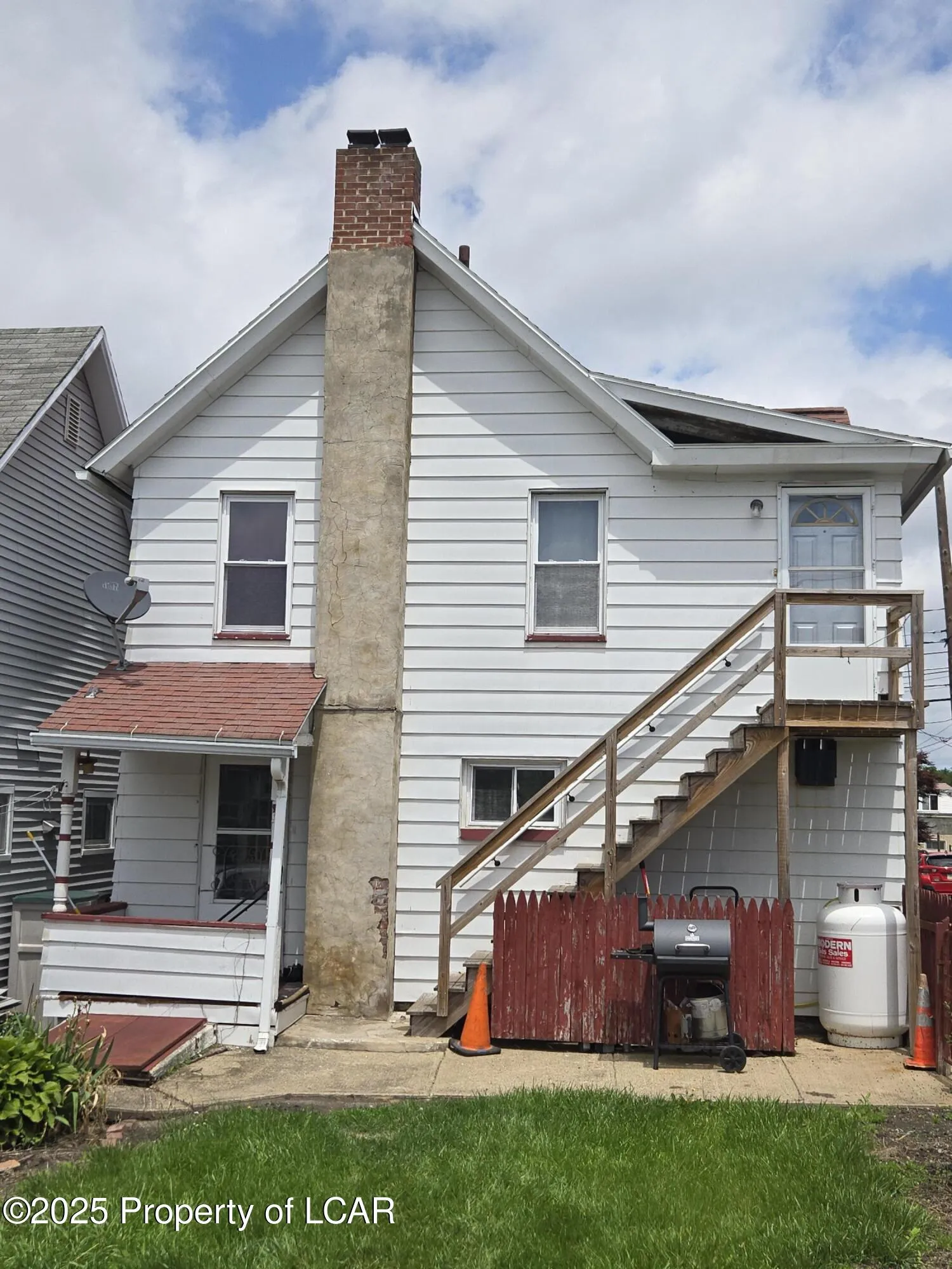 11 Ashley Street, Ashley, PA 18706, 1 Bedroom Bedrooms, 5 Rooms Rooms,1 BathroomBathrooms,Residential Lease,For Rent,Ashley,25-3216