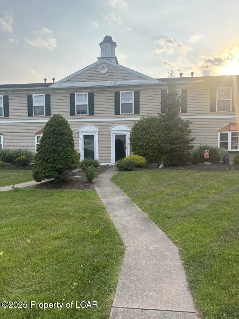 126 Patriot Circle, Mountain Top, PA 18707, 3 Bedrooms Bedrooms, 6 Rooms Rooms,2 BathroomsBathrooms,Residential,For Sale,Patriot,25-2948