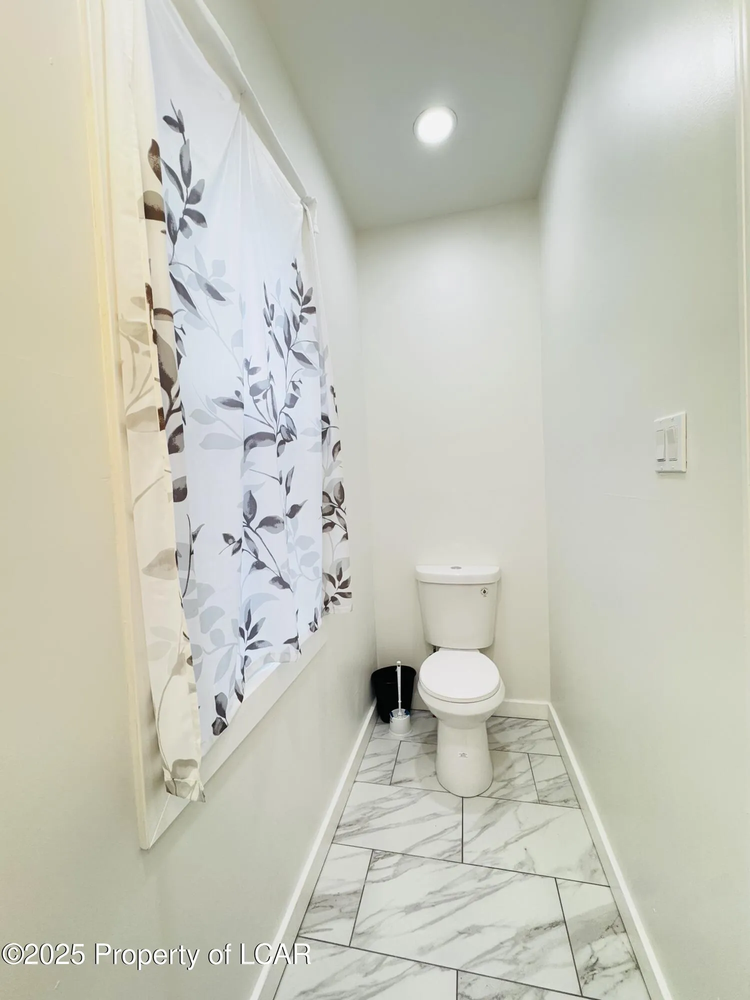 34 Oxford Street, Hanover Township, PA 18706, 4 Bedrooms Bedrooms, 8 Rooms Rooms,2 BathroomsBathrooms,Residential,For Sale,Oxford,25-2990
