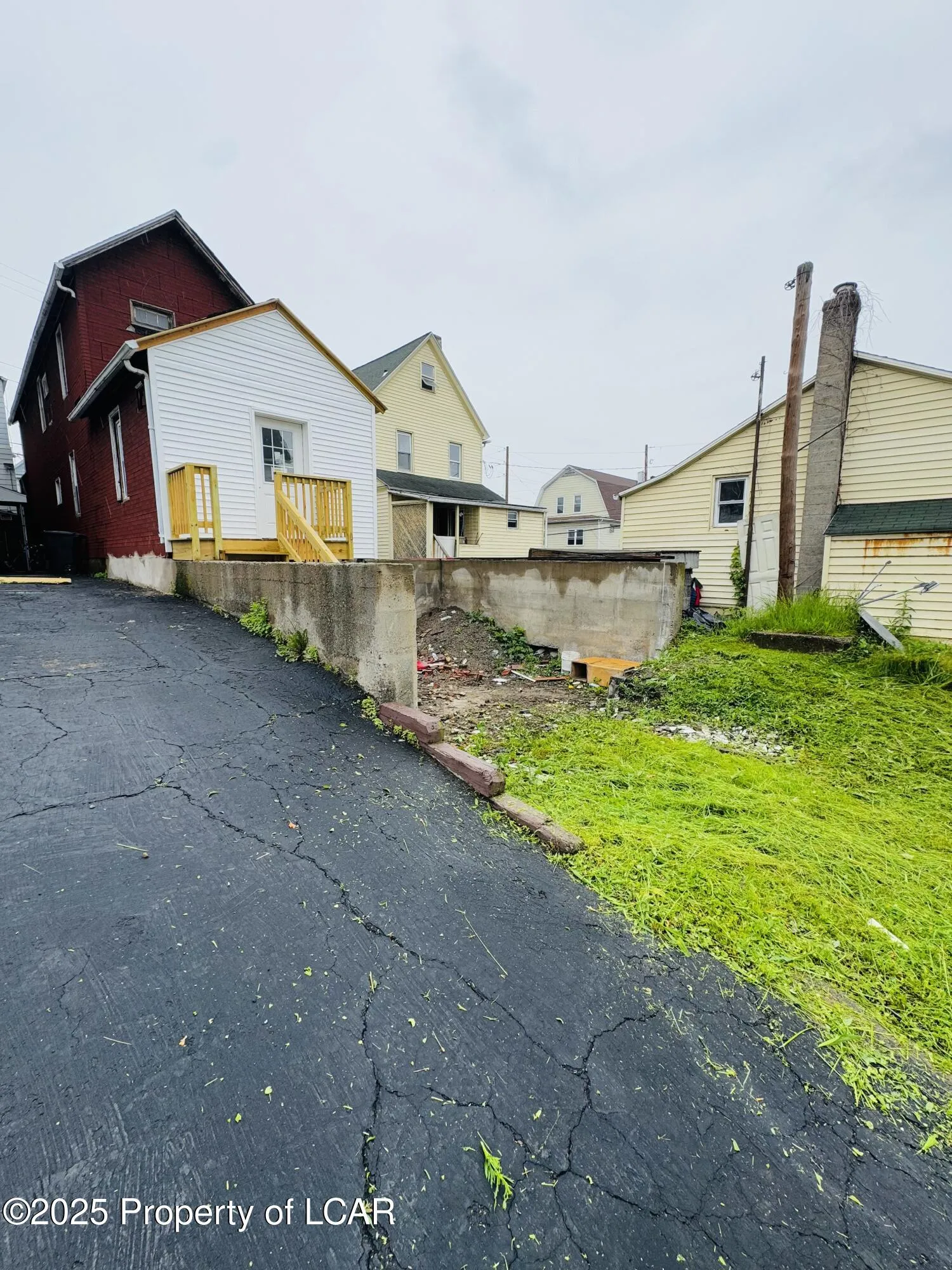 34 Oxford Street, Hanover Township, PA 18706, 4 Bedrooms Bedrooms, 8 Rooms Rooms,2 BathroomsBathrooms,Residential,For Sale,Oxford,25-2990