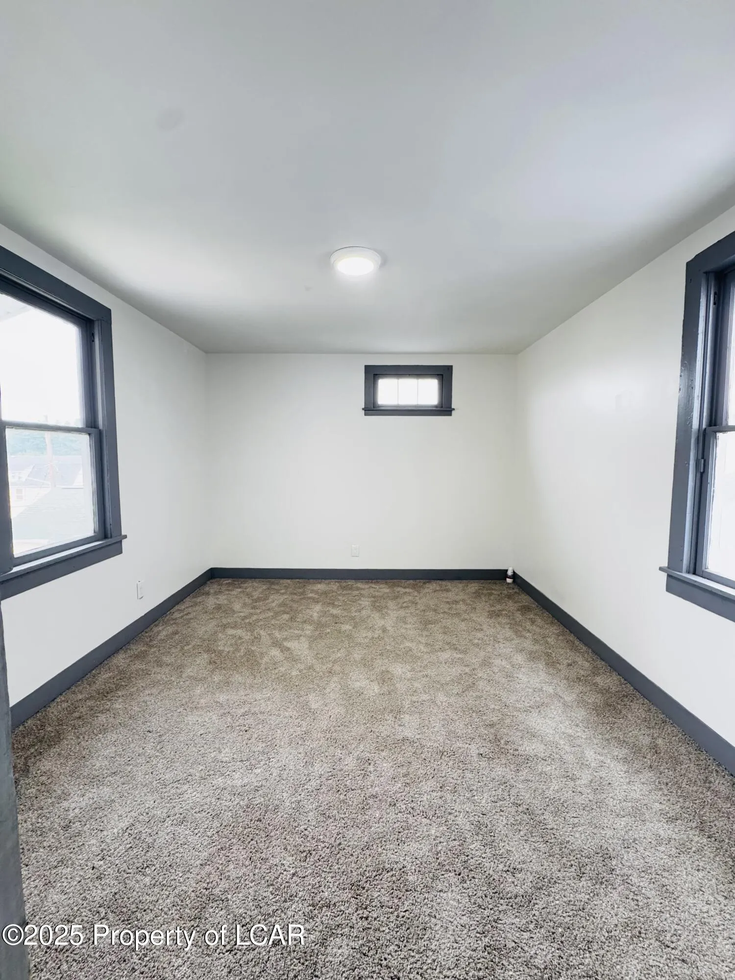 34 Oxford Street, Hanover Township, PA 18706, 4 Bedrooms Bedrooms, 8 Rooms Rooms,2 BathroomsBathrooms,Residential,For Sale,Oxford,25-2990