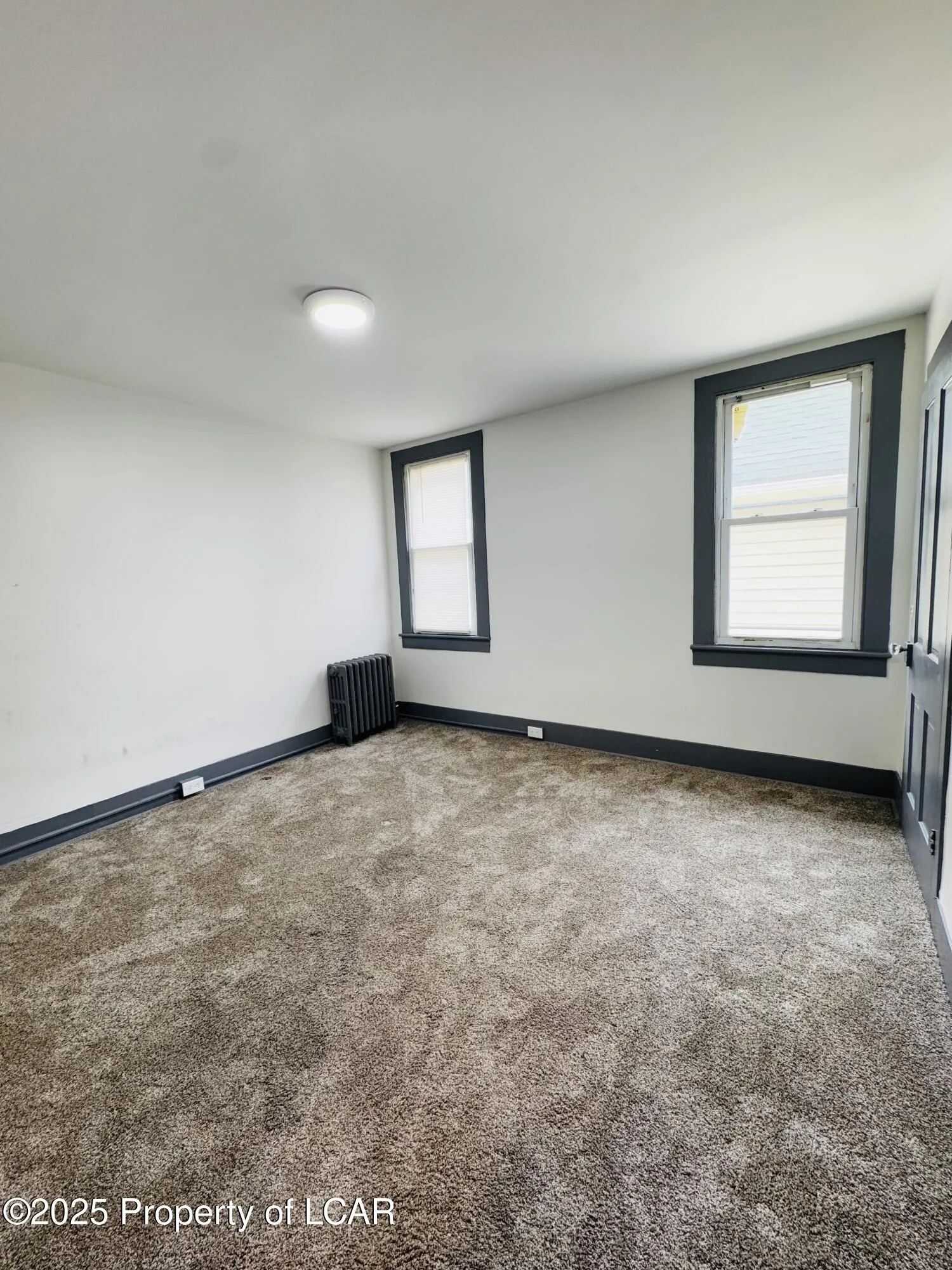 34 Oxford Street, Hanover Township, PA 18706, 4 Bedrooms Bedrooms, 8 Rooms Rooms,2 BathroomsBathrooms,Residential,For Sale,Oxford,25-2990