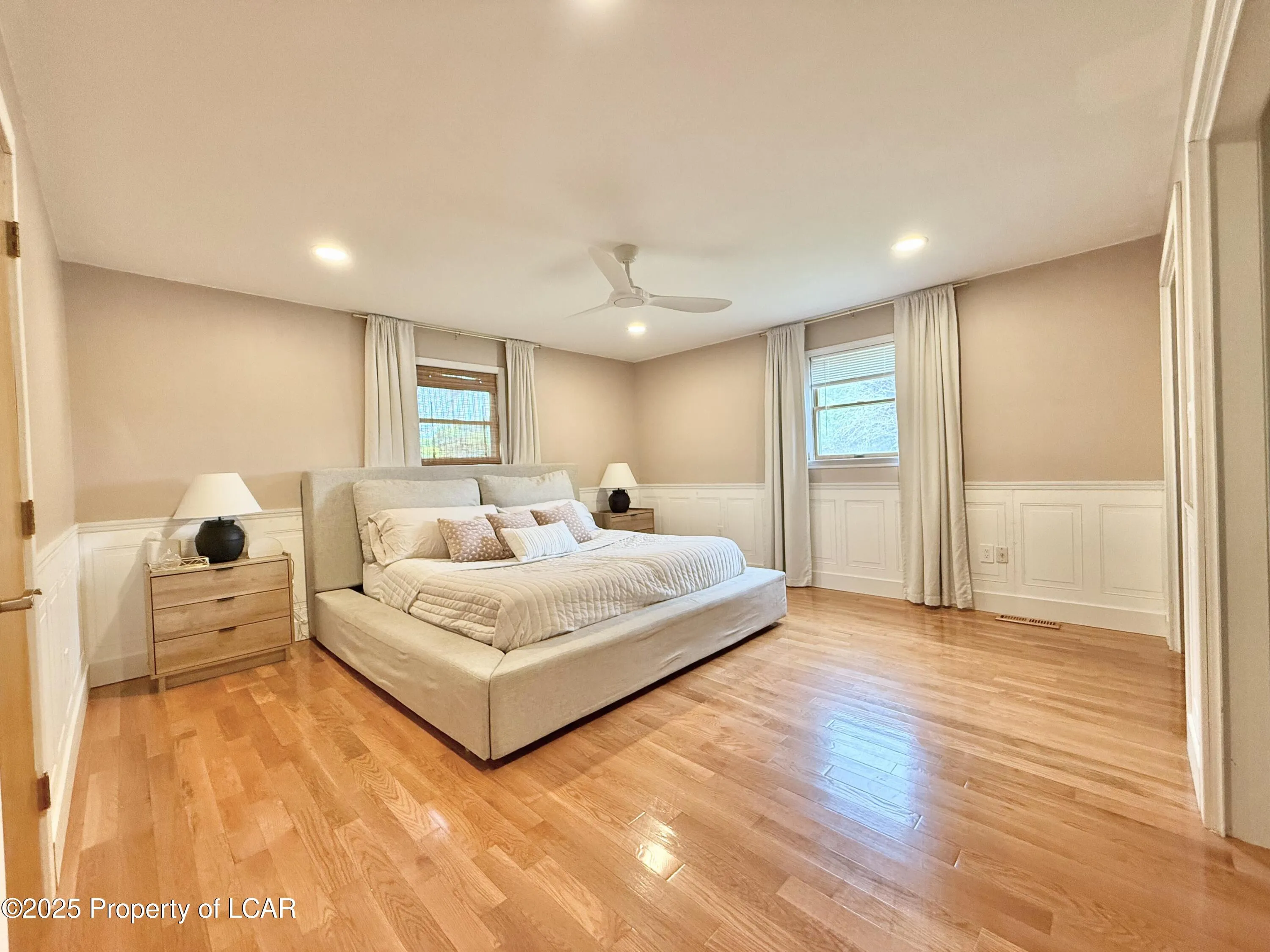 121 Redcoat Lane, Hanover Township, PA 18706, 4 Bedrooms Bedrooms, 11 Rooms Rooms,4 BathroomsBathrooms,Residential,For Sale,Redcoat,25-3170