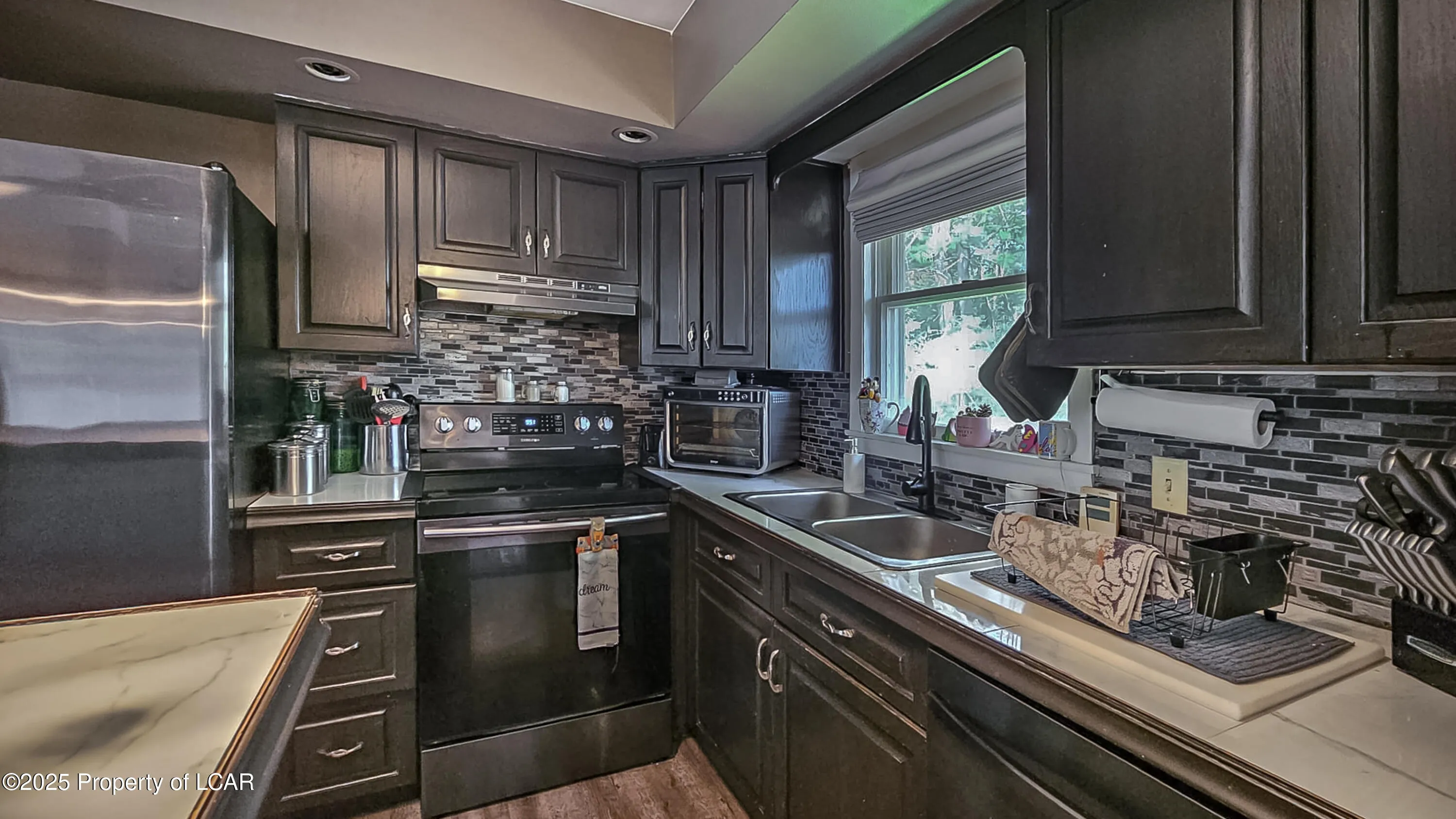 7 Para Drive, Inkerman, PA 18640, 3 Bedrooms Bedrooms, 8 Rooms Rooms,2 BathroomsBathrooms,Residential,For Sale,Para,25-3144