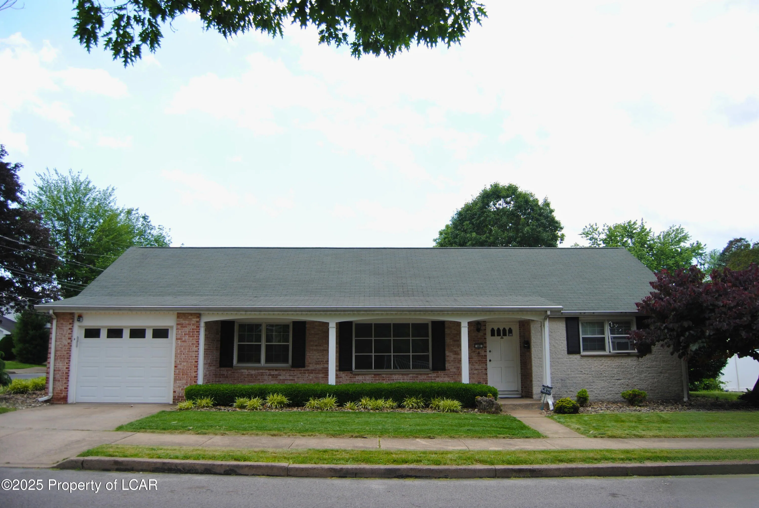 48 Kropp Street, Wilkes-Barre, PA 18702, 4 Bedrooms Bedrooms, 9 Rooms Rooms,2 BathroomsBathrooms,Residential,For Sale,kropp,25-3100