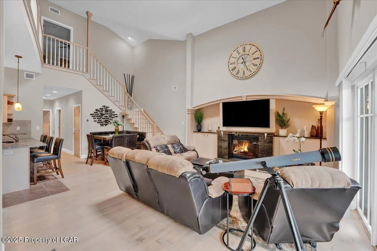 320 Hummingbird Way, Lake Harmony, PA 18624, 3 Bedrooms Bedrooms, 10 Rooms Rooms,3 BathroomsBathrooms,Residential,For Sale,Hummingbird Way,25-3113