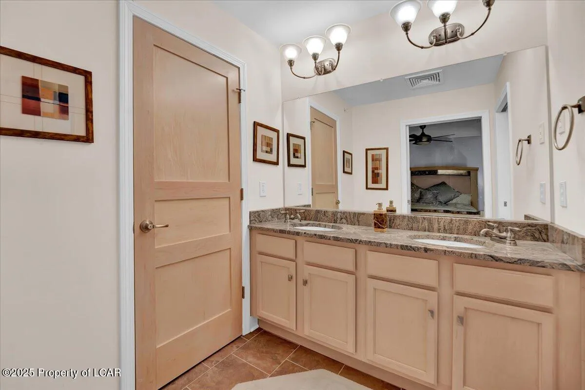 320 Hummingbird Way, Lake Harmony, PA 18624, 3 Bedrooms Bedrooms, 10 Rooms Rooms,3 BathroomsBathrooms,Residential,For Sale,Hummingbird Way,25-3113