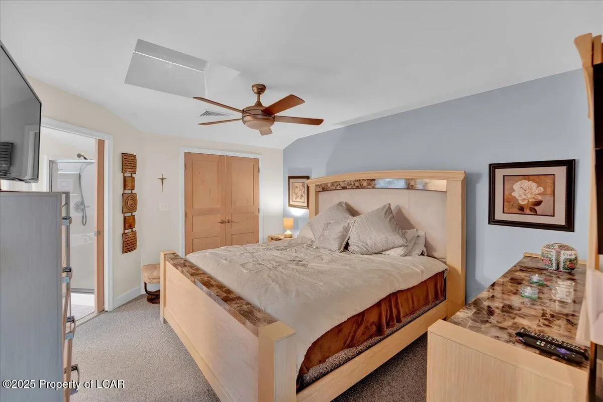 320 Hummingbird Way, Lake Harmony, PA 18624, 3 Bedrooms Bedrooms, 10 Rooms Rooms,3 BathroomsBathrooms,Residential,For Sale,Hummingbird Way,25-3113