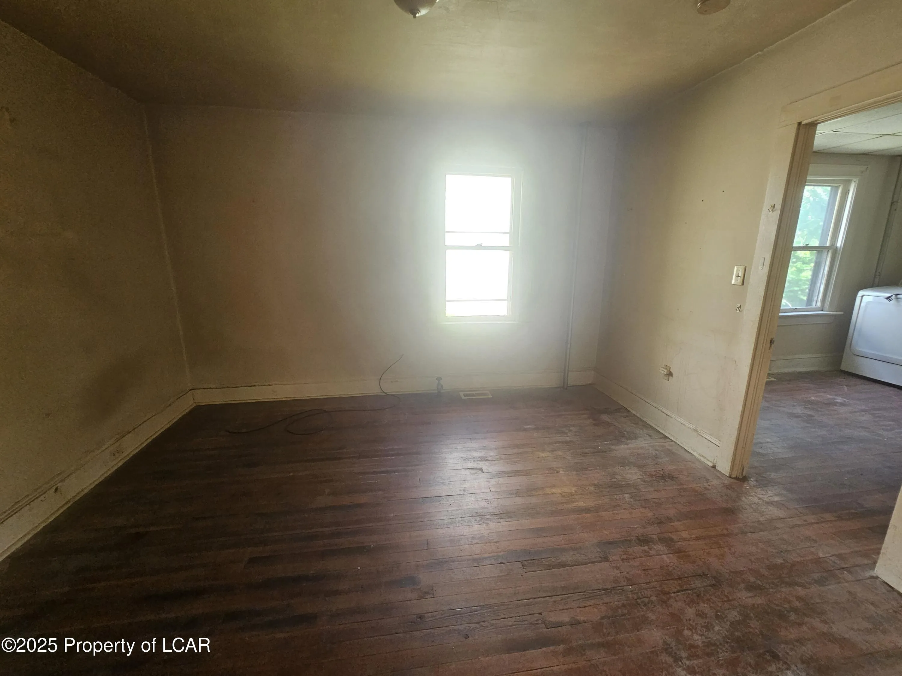 942 N Main Avenue, Scranton, PA 18508, ,Residential Income,For Sale,Main,25-3103