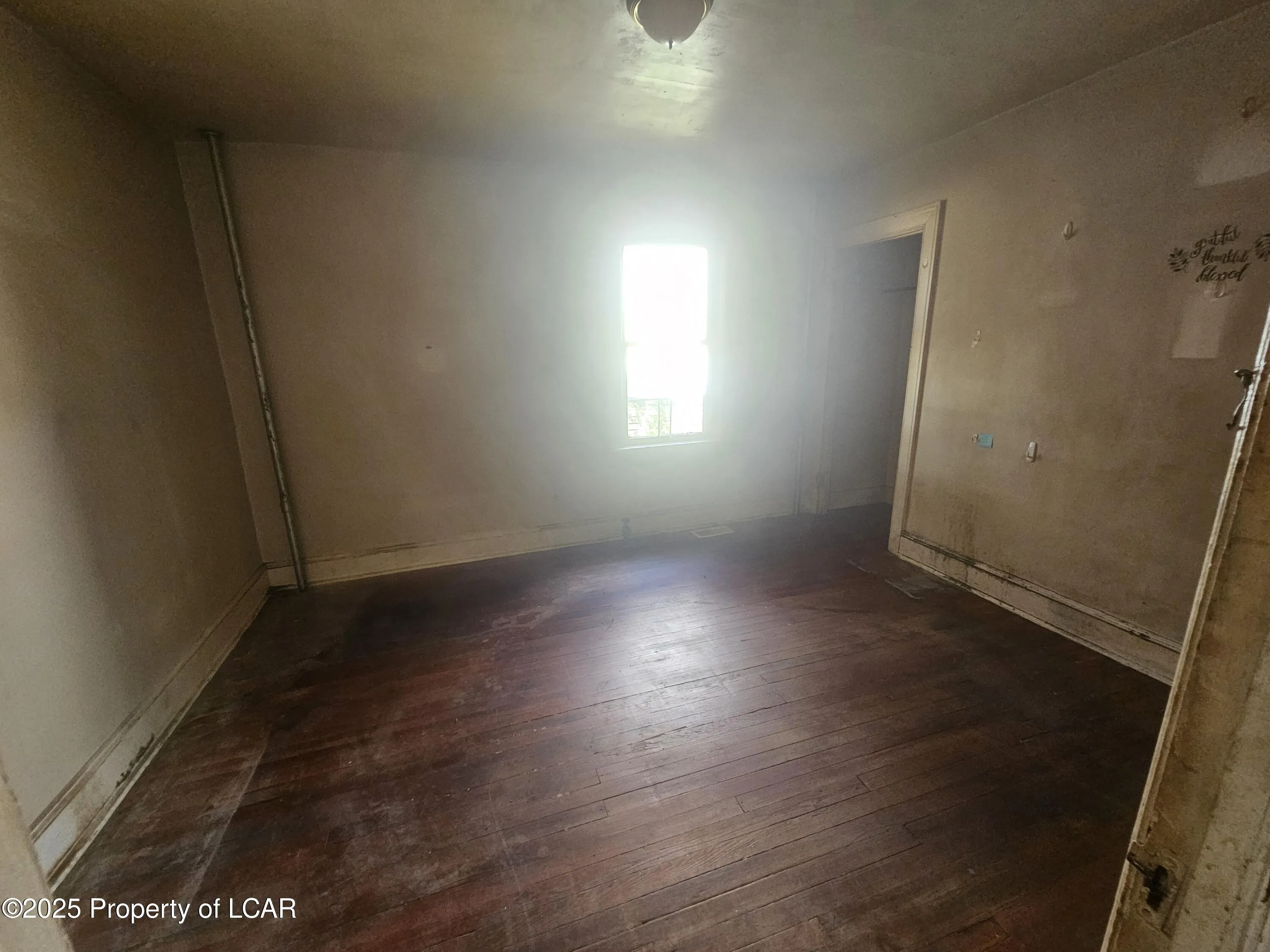 942 N Main Avenue, Scranton, PA 18508, ,Residential Income,For Sale,Main,25-3103