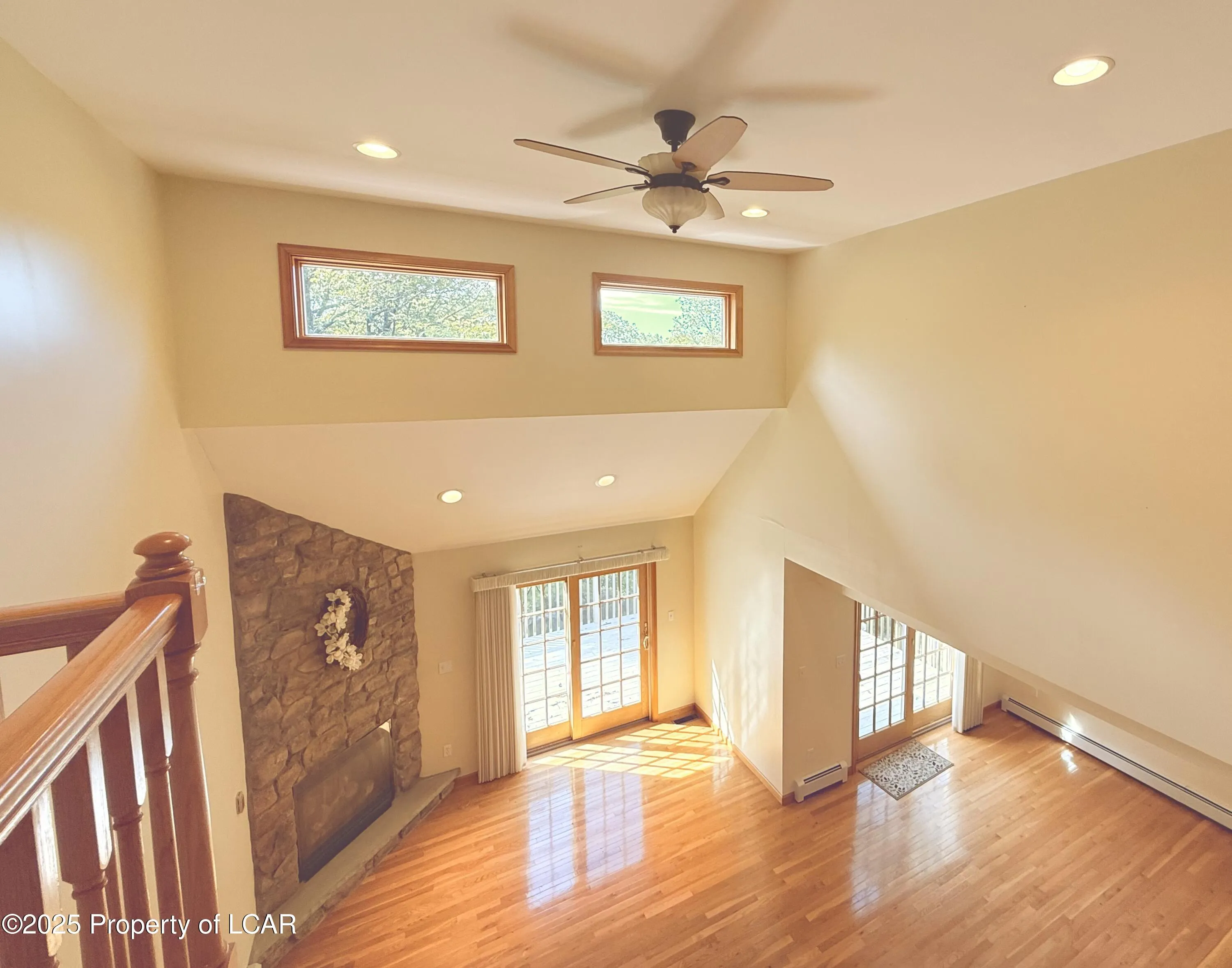 8 Glen Abbey Road, Hazle Twp, PA 18202, 4 Bedrooms Bedrooms, 11 Rooms Rooms,3 BathroomsBathrooms,Residential,For Sale,Glen Abbey,25-3138