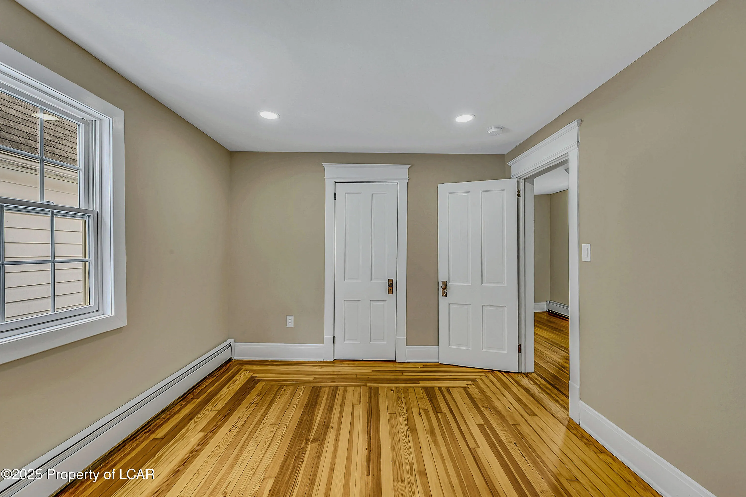 289 Park Avenue, Wilkes-Barre, PA 18702, 3 Bedrooms Bedrooms, 6 Rooms Rooms,2 BathroomsBathrooms,Residential Lease,For Rent,Park,25-3173