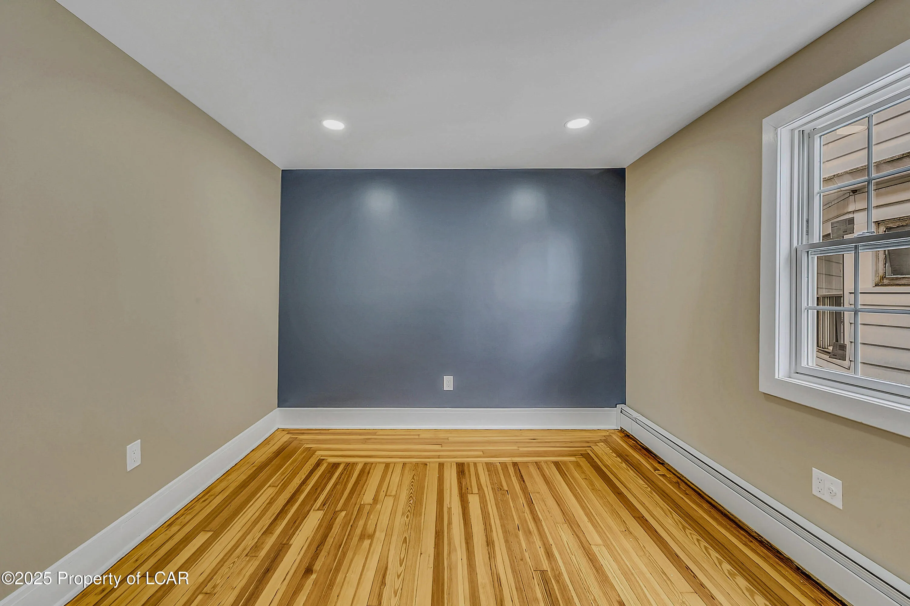 289 Park Avenue, Wilkes-Barre, PA 18702, 3 Bedrooms Bedrooms, 6 Rooms Rooms,2 BathroomsBathrooms,Residential Lease,For Rent,Park,25-3173