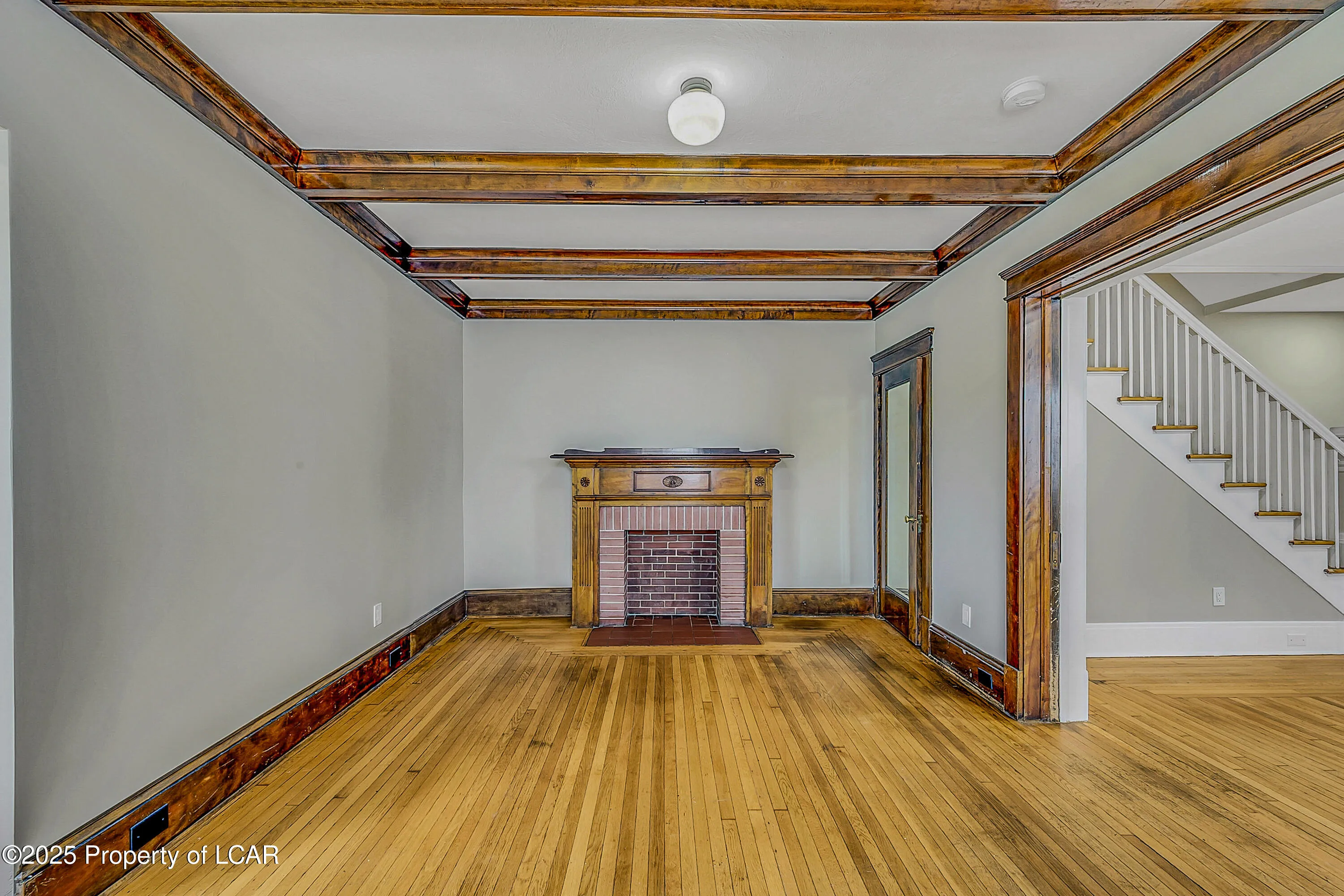 289 Park Avenue, Wilkes-Barre, PA 18702, 3 Bedrooms Bedrooms, 6 Rooms Rooms,2 BathroomsBathrooms,Residential Lease,For Rent,Park,25-3173