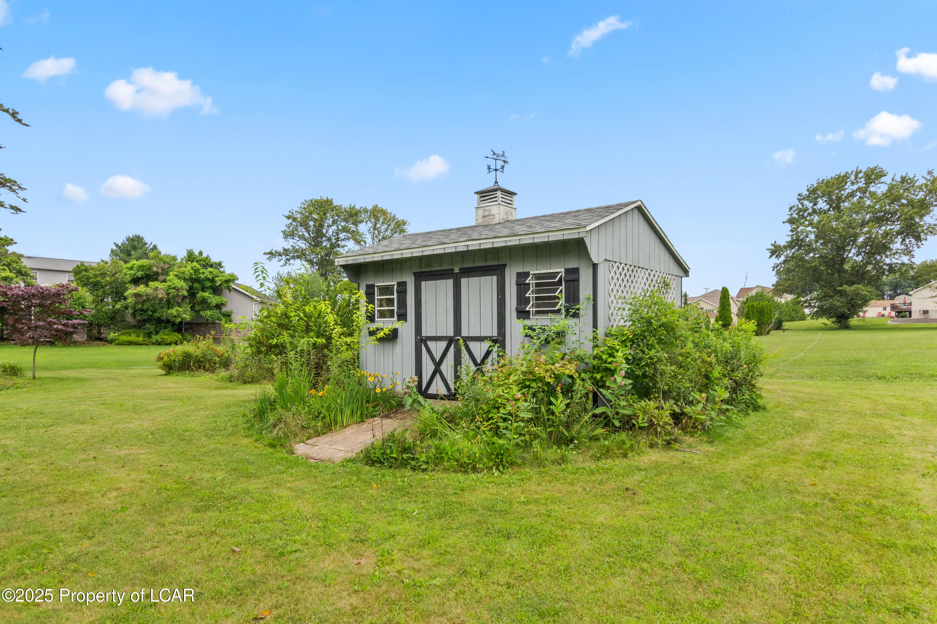 185 Middle Road, Drums, PA 18222, 2 Bedrooms Bedrooms, 10 Rooms Rooms,3 BathroomsBathrooms,Residential,For Sale,Middle,25-3255