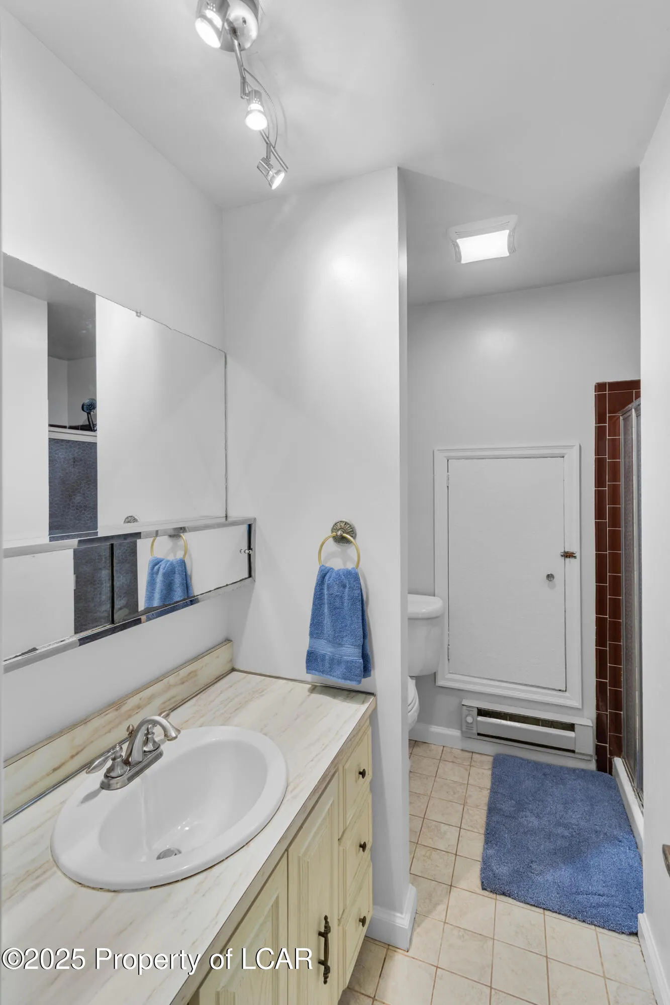 185 Middle Road, Drums, PA 18222, 2 Bedrooms Bedrooms, 10 Rooms Rooms,3 BathroomsBathrooms,Residential,For Sale,Middle,25-3255