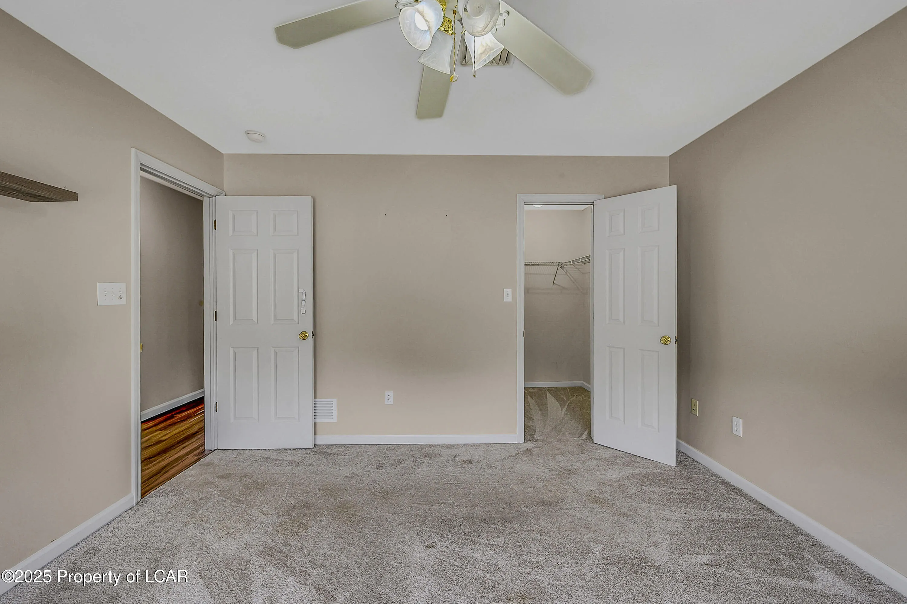 1114 Sunset Drive, Pittston, PA 18640, 2 Bedrooms Bedrooms, 7 Rooms Rooms,3 BathroomsBathrooms,Residential,For Sale,Sunset,25-3242