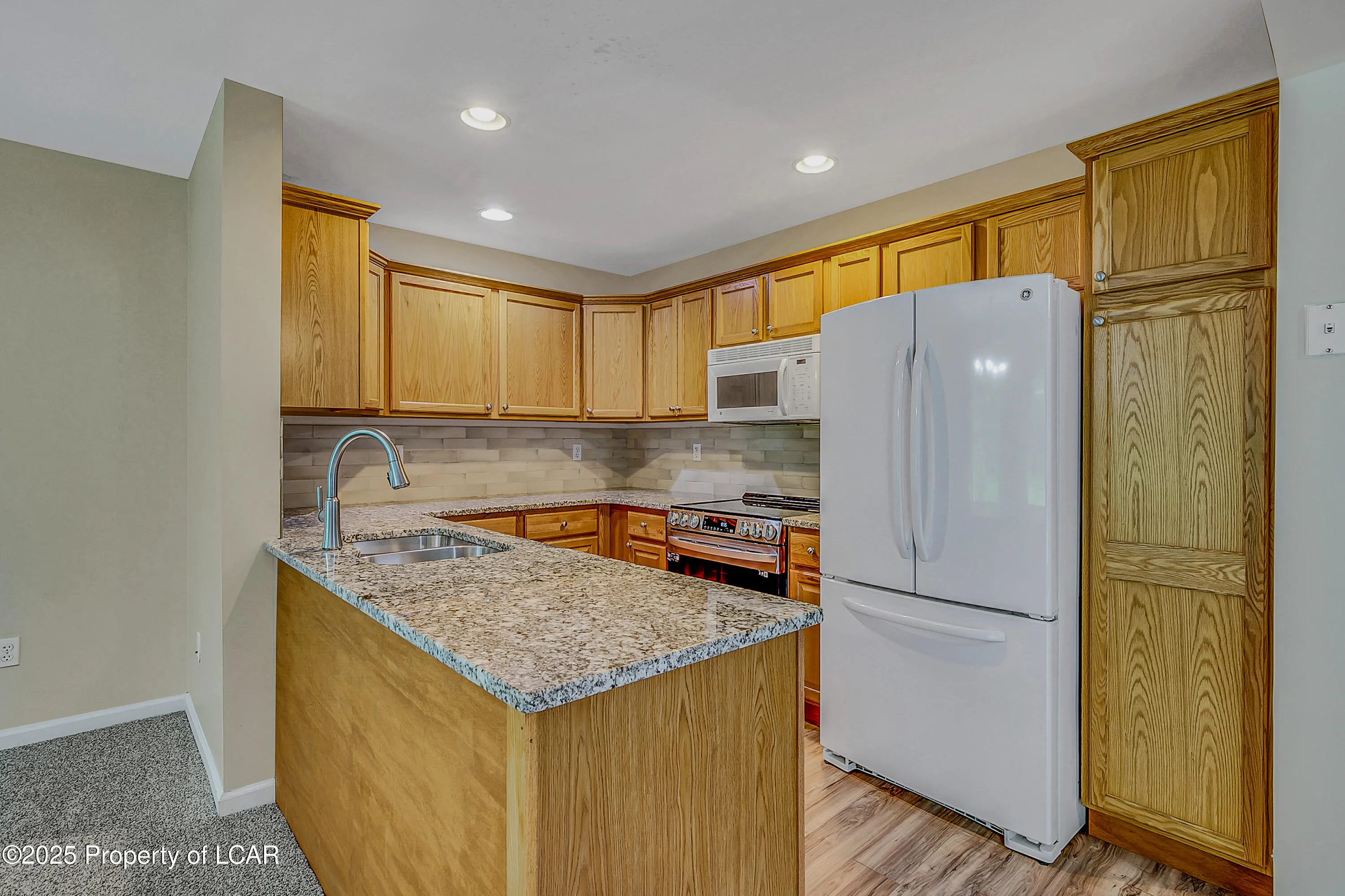 1114 Sunset Drive, Pittston, PA 18640, 2 Bedrooms Bedrooms, 7 Rooms Rooms,3 BathroomsBathrooms,Residential,For Sale,Sunset,25-3242