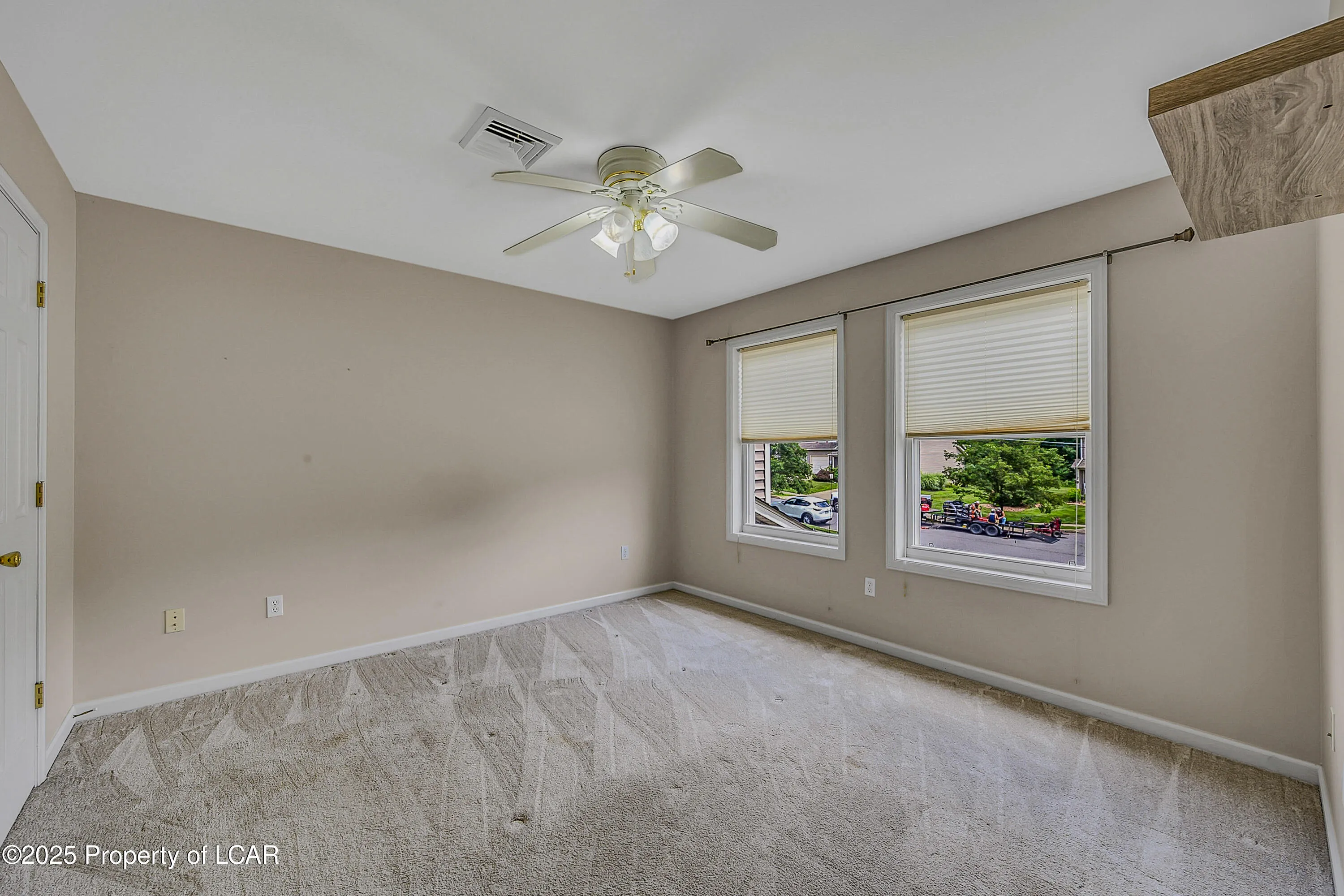 1114 Sunset Drive, Pittston, PA 18640, 2 Bedrooms Bedrooms, 7 Rooms Rooms,3 BathroomsBathrooms,Residential,For Sale,Sunset,25-3242