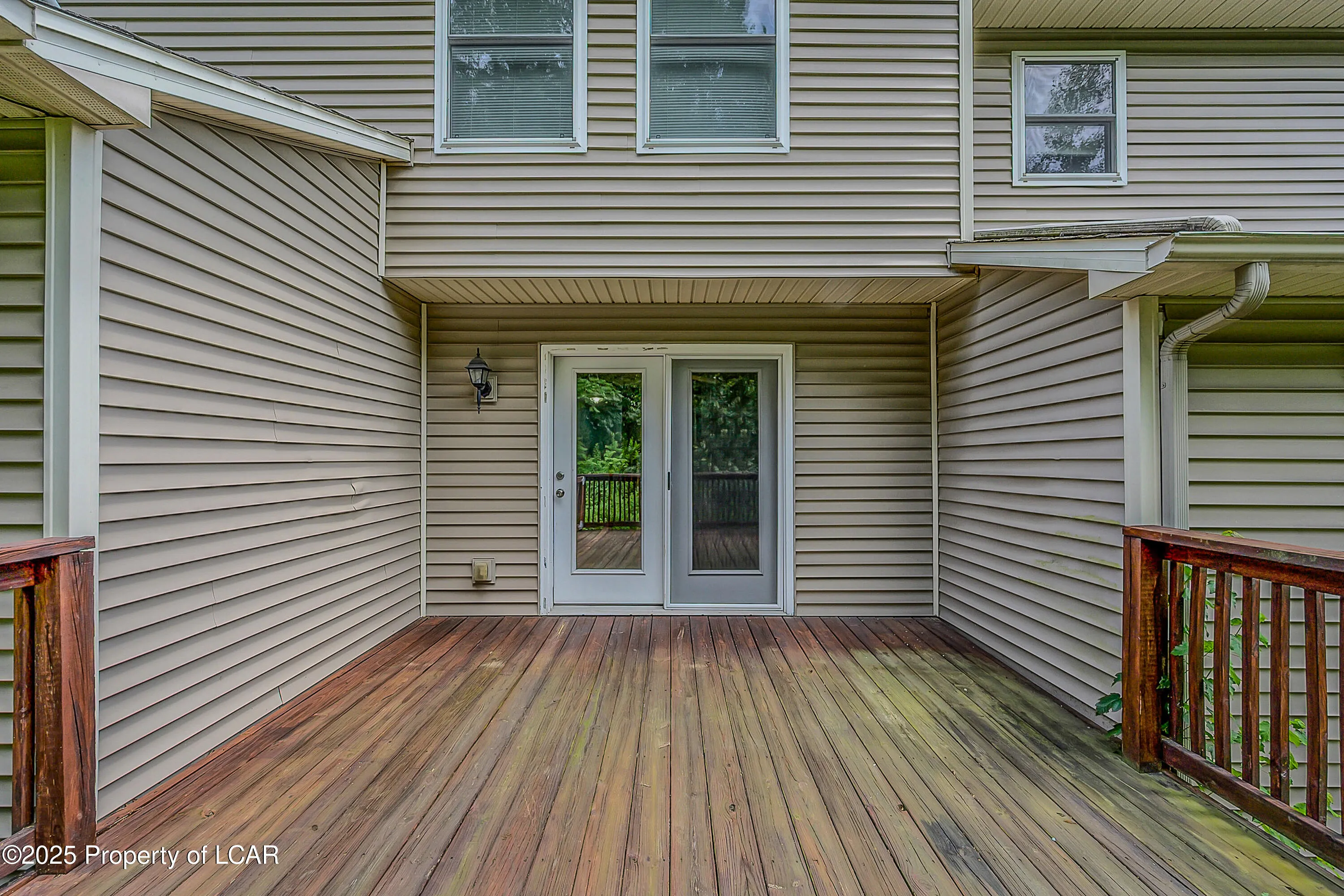 1114 Sunset Drive, Pittston, PA 18640, 2 Bedrooms Bedrooms, 7 Rooms Rooms,3 BathroomsBathrooms,Residential,For Sale,Sunset,25-3242