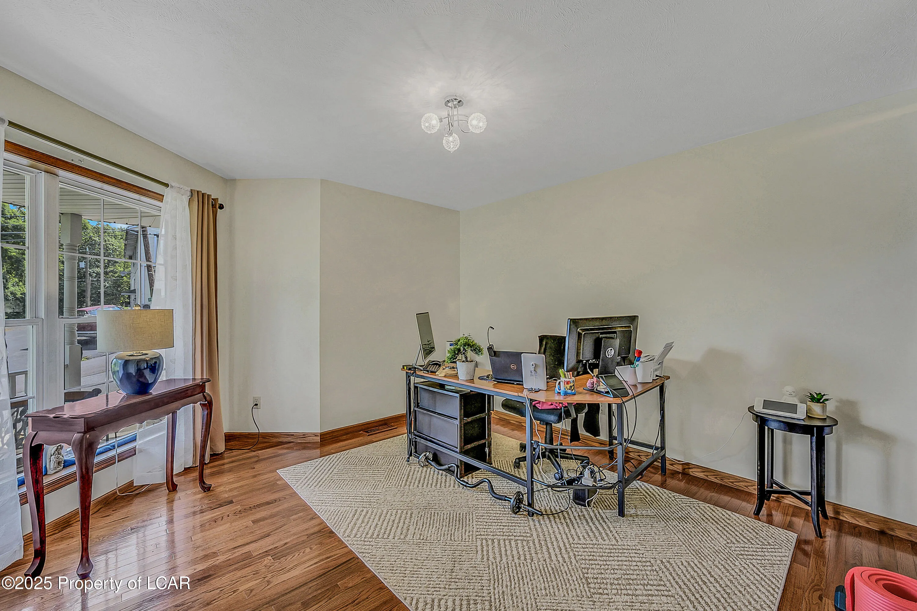 241 Oak Street, Sugar Notch, PA 18706, 3 Bedrooms Bedrooms, 8 Rooms Rooms,3 BathroomsBathrooms,Residential,For Sale,Oak,25-3259