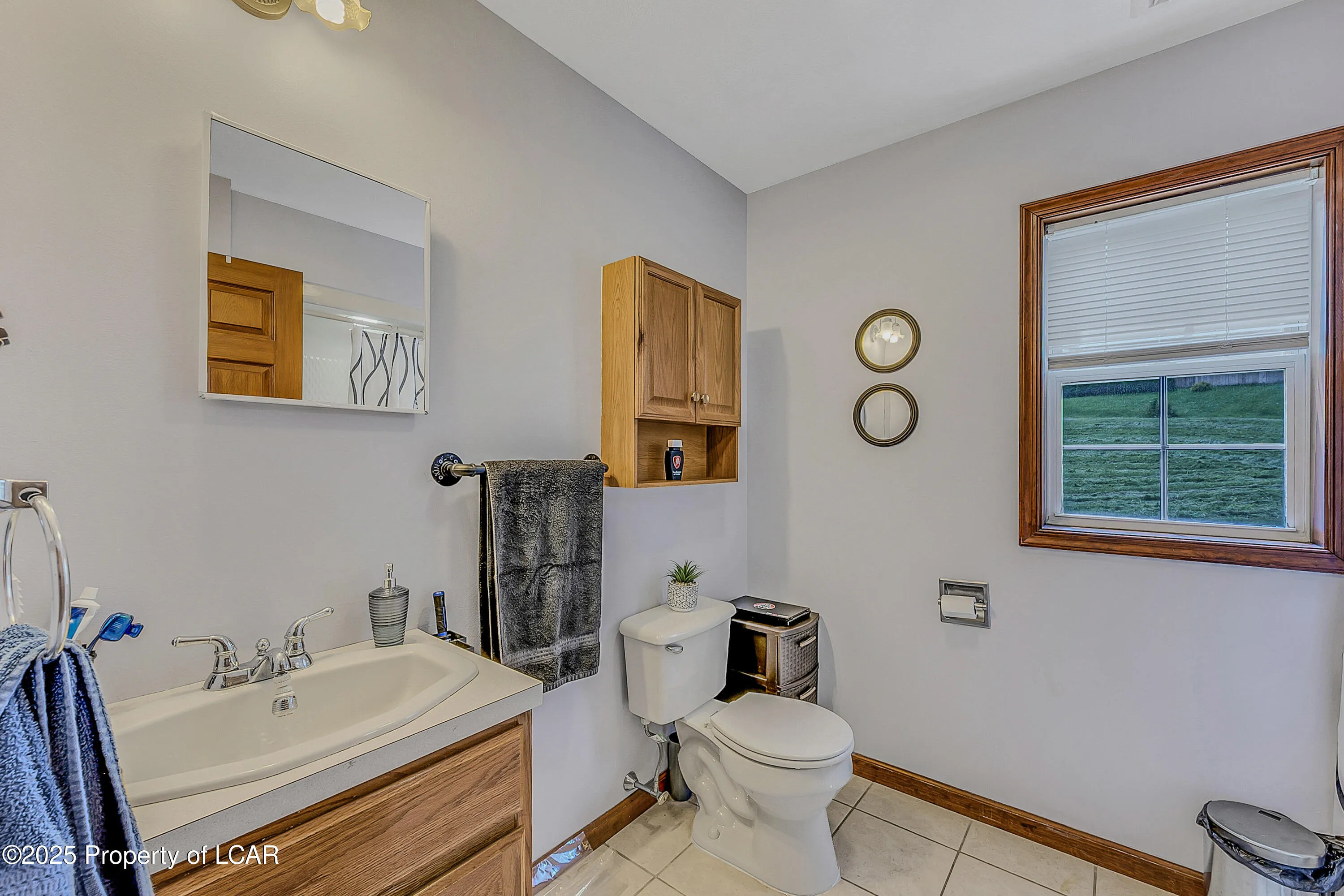 241 Oak Street, Sugar Notch, PA 18706, 3 Bedrooms Bedrooms, 8 Rooms Rooms,3 BathroomsBathrooms,Residential,For Sale,Oak,25-3259