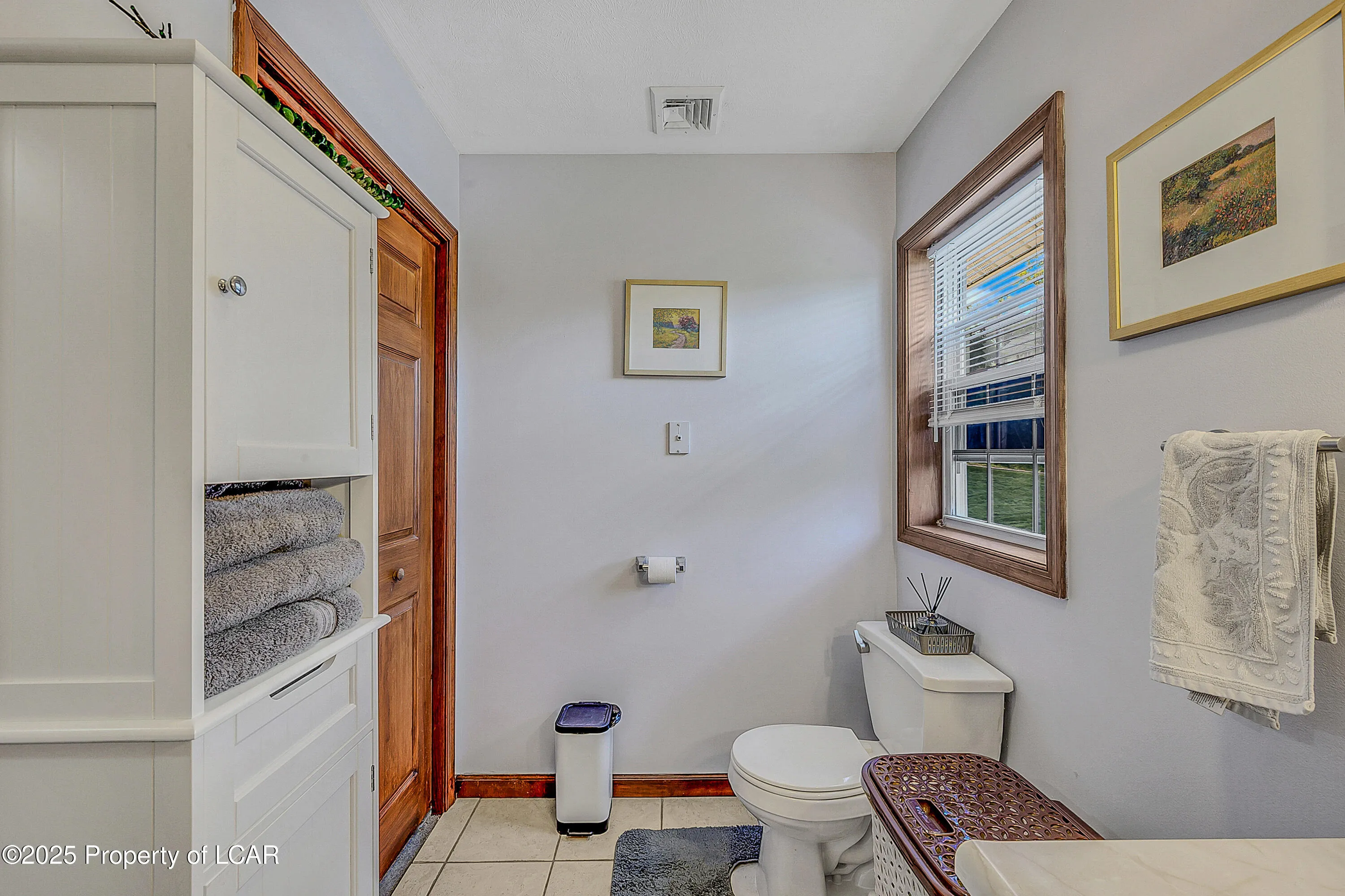 241 Oak Street, Sugar Notch, PA 18706, 3 Bedrooms Bedrooms, 8 Rooms Rooms,3 BathroomsBathrooms,Residential,For Sale,Oak,25-3259