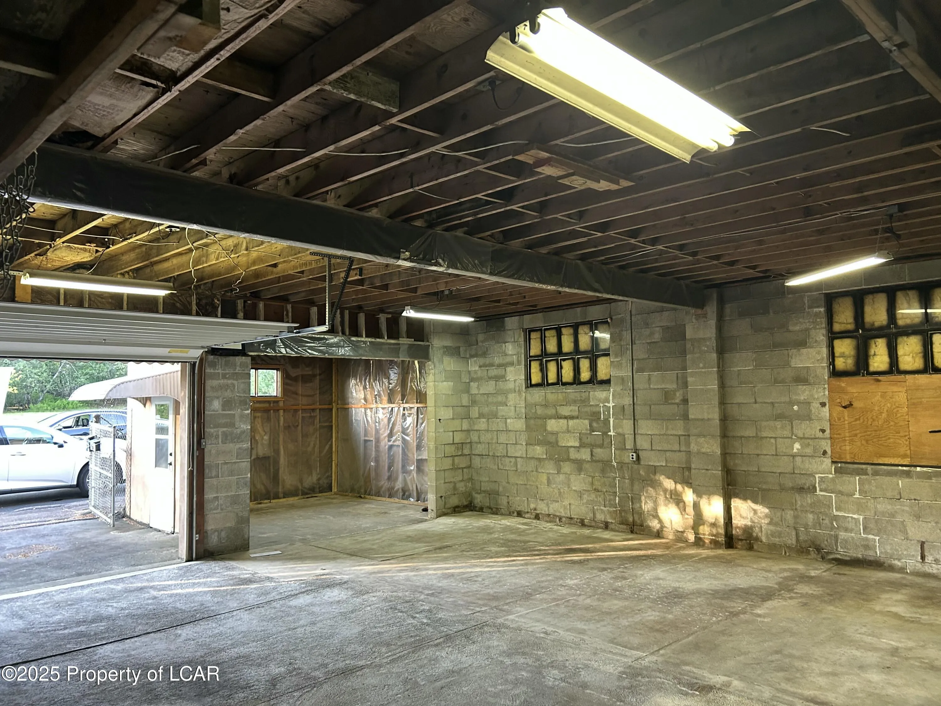 61 Bridge Street, McAdoo, PA 18237, ,Commercial Sale,For Sale,Bridge,25-3249