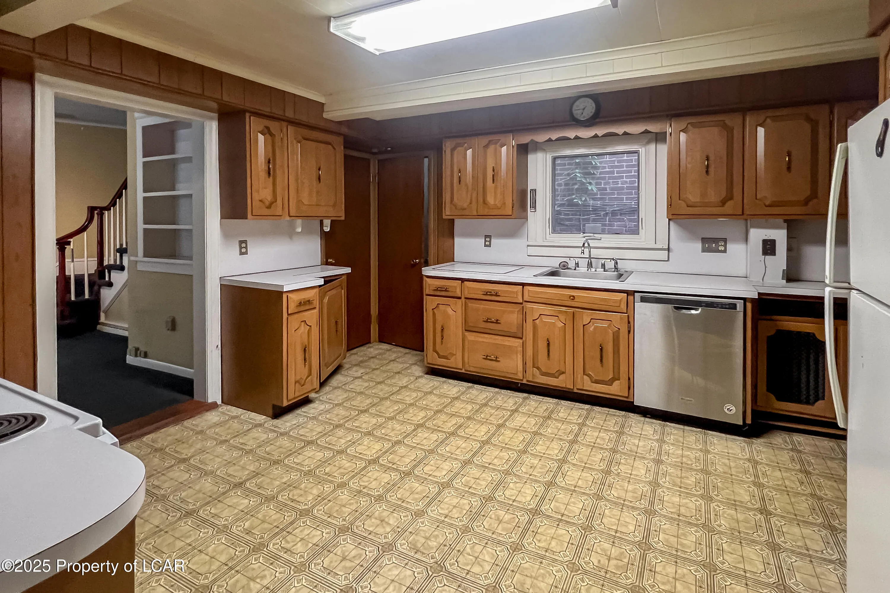 33 E South Street, Wilkes-Barre, PA 18701, 6 Bedrooms Bedrooms, 9 Rooms Rooms,5 BathroomsBathrooms,Residential,For Sale,South,25-3266