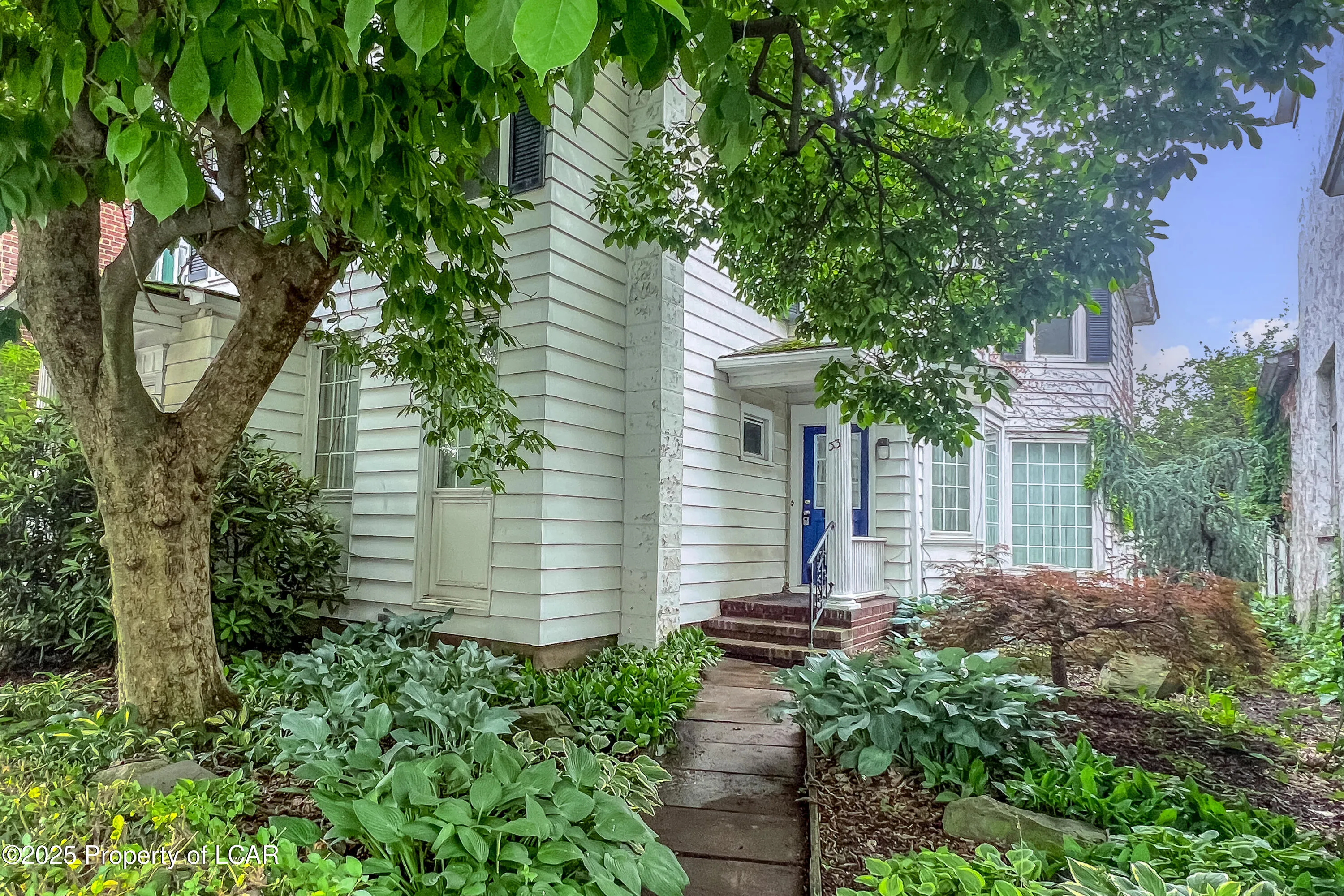 33 E South Street, Wilkes-Barre, PA 18701, 6 Bedrooms Bedrooms, 9 Rooms Rooms,5 BathroomsBathrooms,Residential,For Sale,South,25-3266