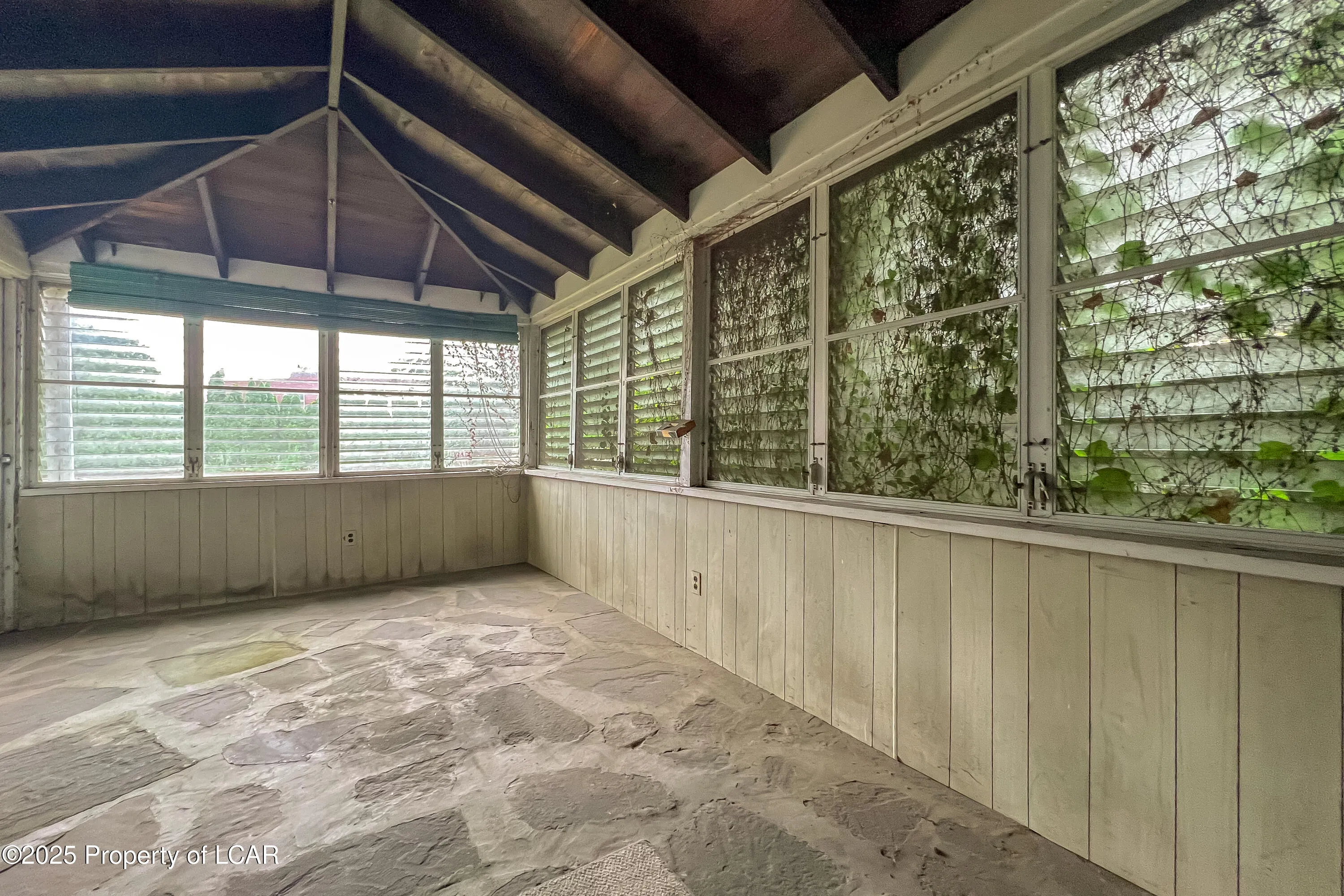 33 E South Street, Wilkes-Barre, PA 18701, 6 Bedrooms Bedrooms, 9 Rooms Rooms,5 BathroomsBathrooms,Residential,For Sale,South,25-3266