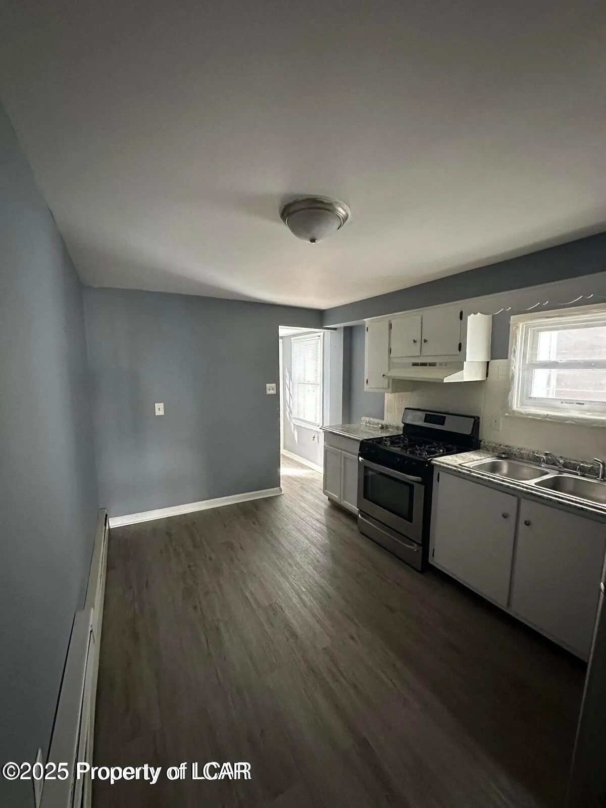 68 Luzerne Street, Hanover Township, PA 18706, 3 Bedrooms Bedrooms, 6 Rooms Rooms,1 BathroomBathrooms,Residential Lease,For Rent,Luzerne,25-3270