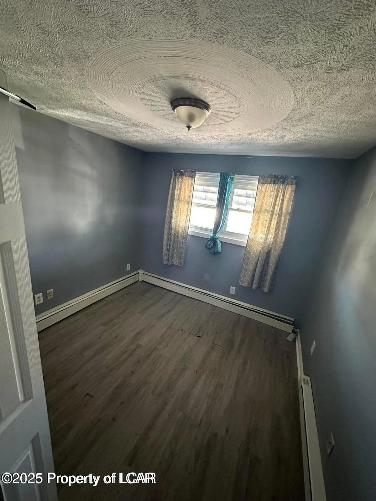 68 Luzerne Street, Hanover Township, PA 18706, 3 Bedrooms Bedrooms, 6 Rooms Rooms,1 BathroomBathrooms,Residential Lease,For Rent,Luzerne,25-3270