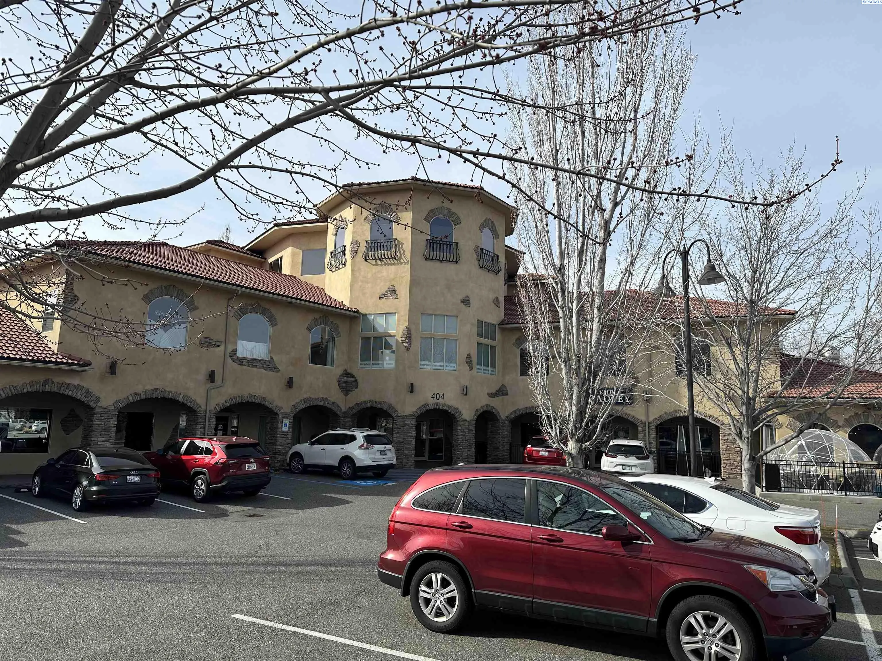 Commercial Sale For Sale