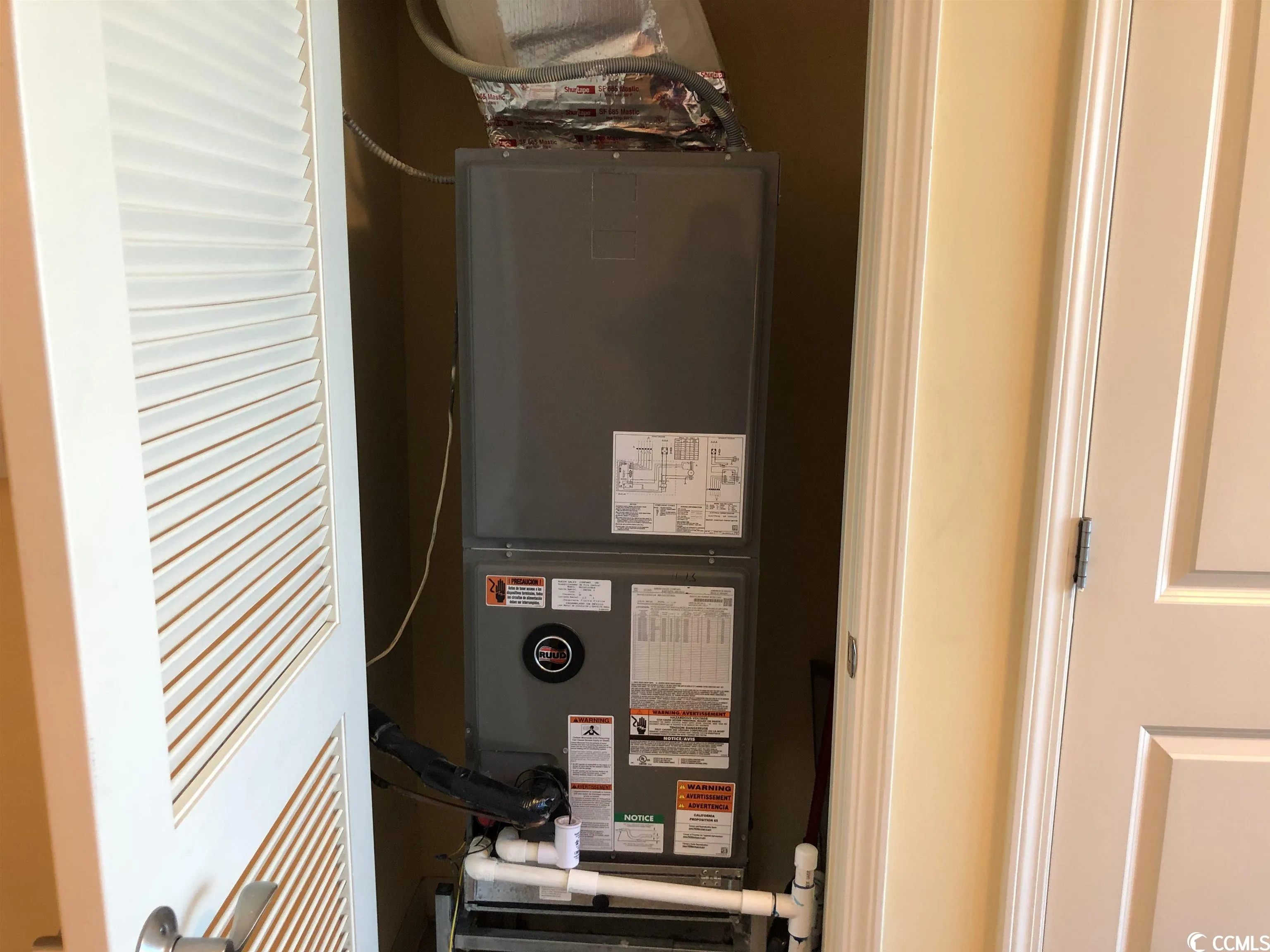 74e6064fa065be87cc2019b7e4f0b702