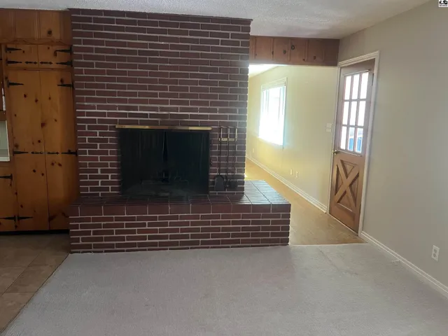 fireplace (wood)