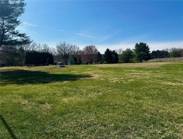 3.47 acres on Sawmill Run Rd Lehighton