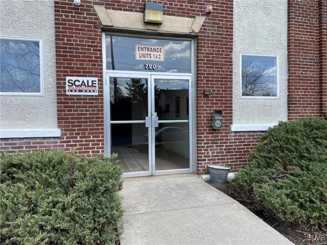 Winfield Terrace Entrance to office suites