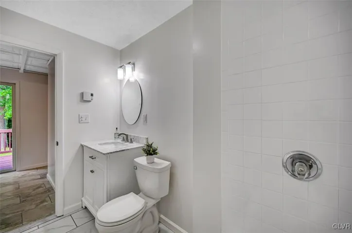 236 Merwinsburg Rd 26 Large