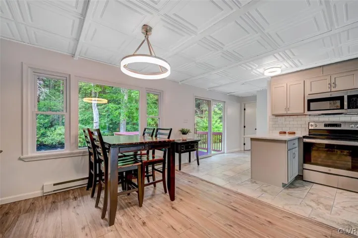 236 Merwinsburg Rd 11 Large