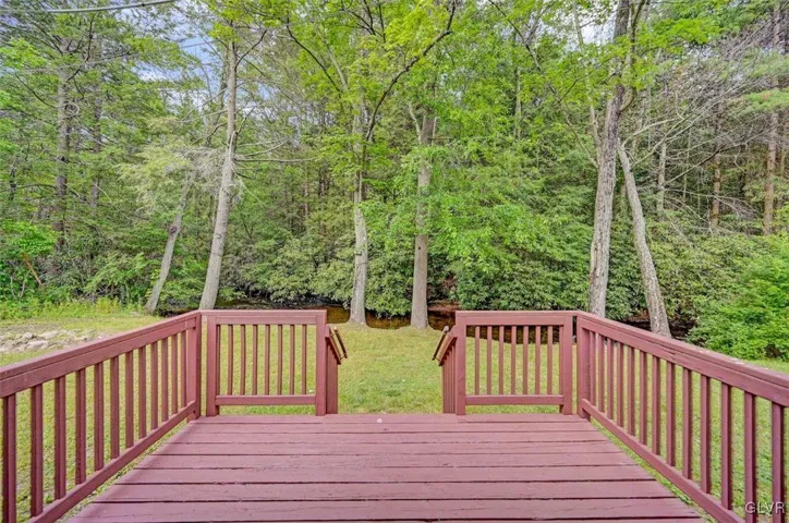 236 Merwinsburg Rd 45 Large